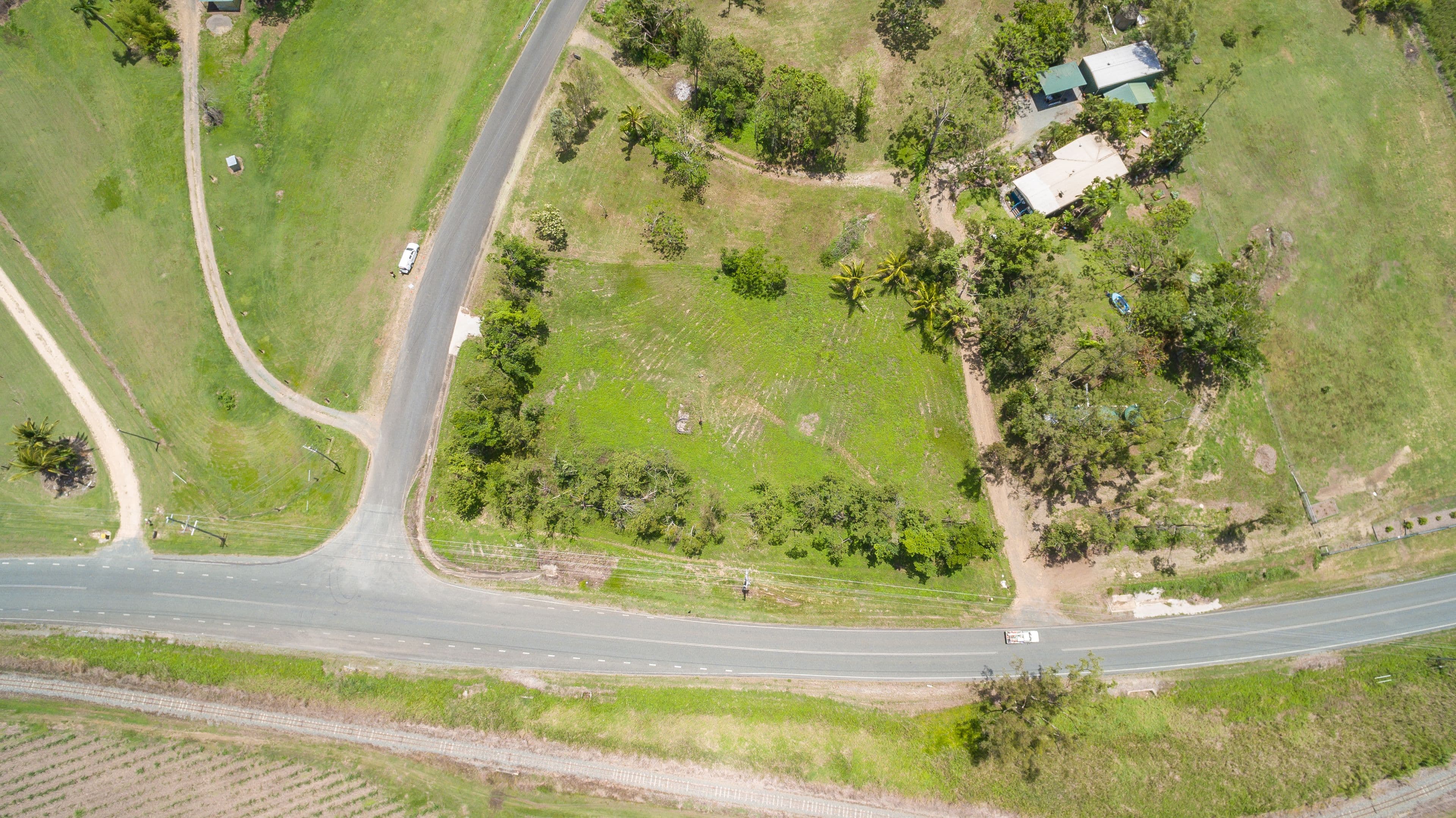 Lot 4 Staniland Drive, Strathdickie QLD 4800, Strathdickie - Thumbnail 5