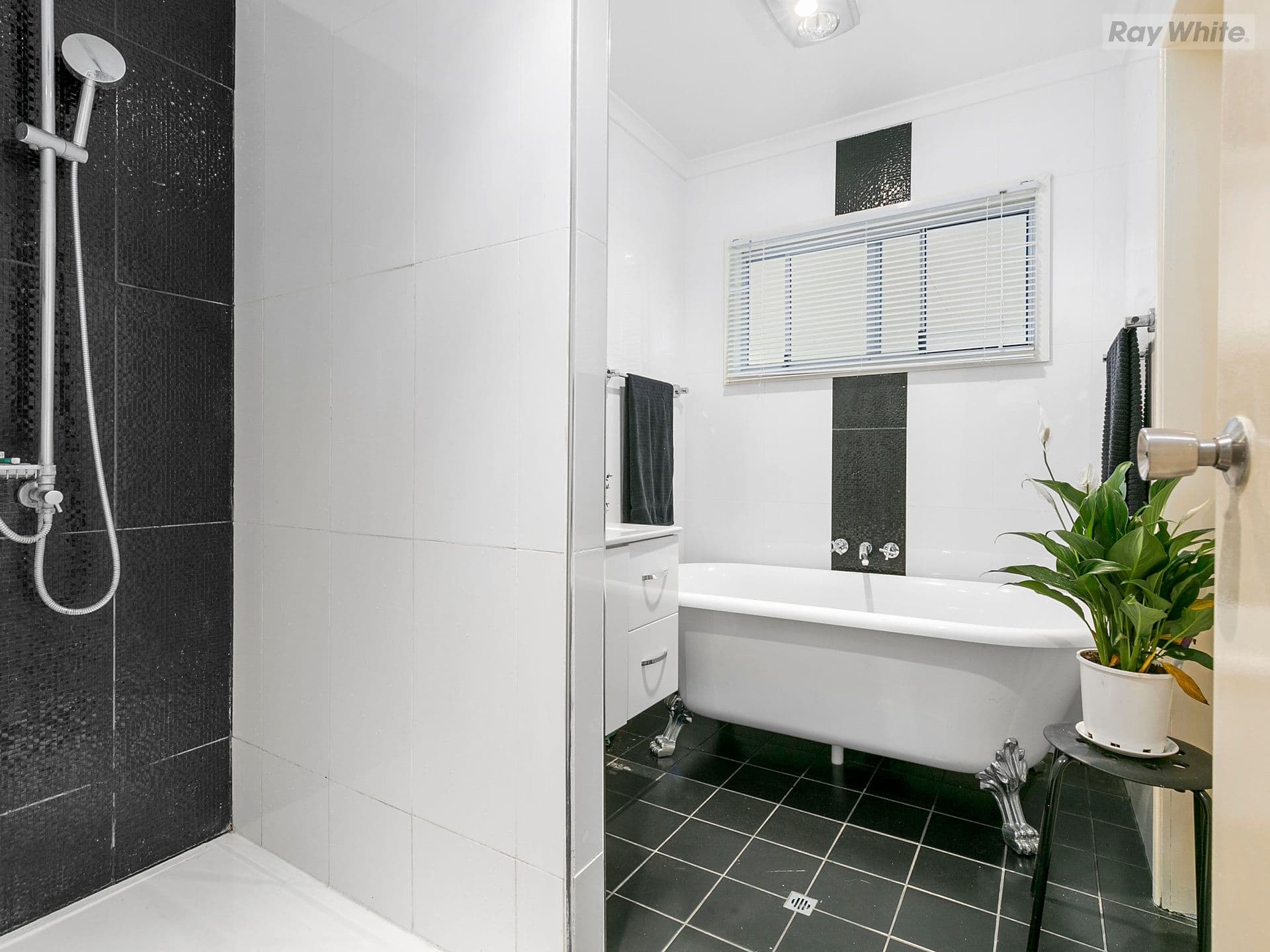 31 Warwick Court, Bellbird Park QLD 4300, Bellbird Park - Thumbnail 7