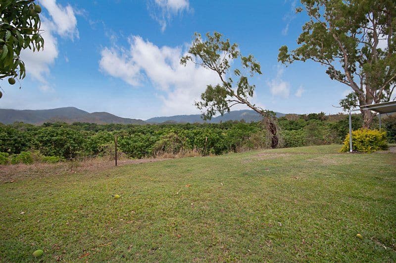 7 Alligator Creek Road, ALLIGATOR CREEK QLD 4816, Alligator Creek - Image 1