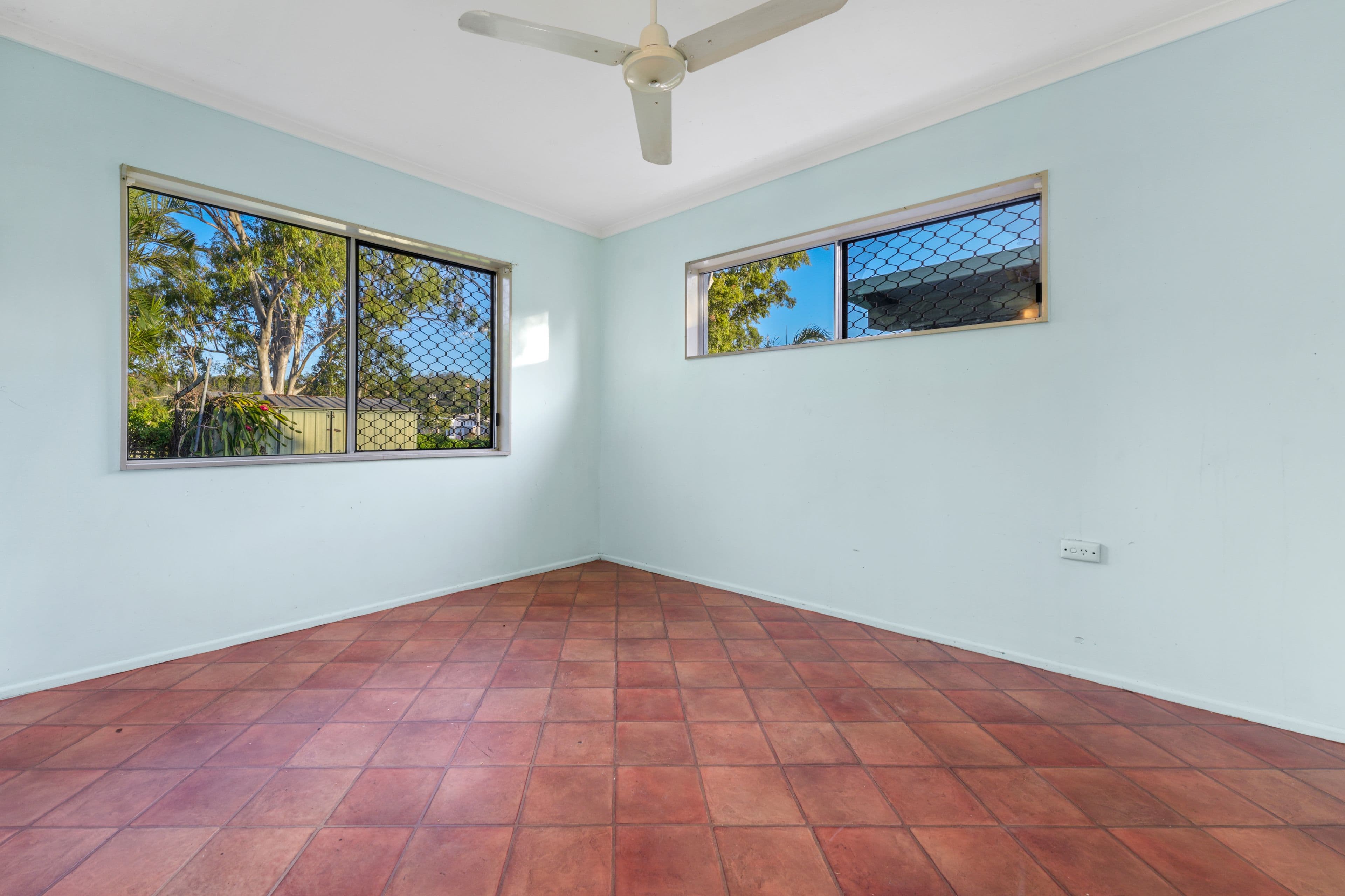24 Ferguson Crescent, West Gladstone QLD 4680, West Gladstone - Thumbnail 7