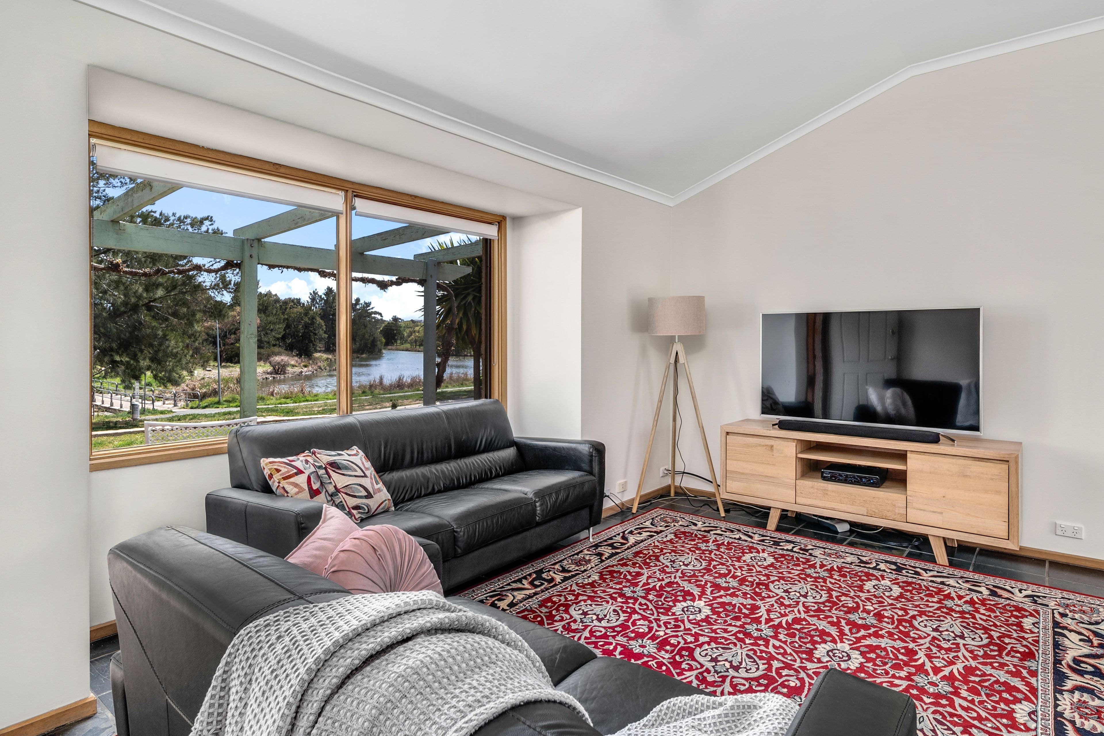 14 Smalley Circuit, Giralang ACT 2617, Giralang - Thumbnail 5
