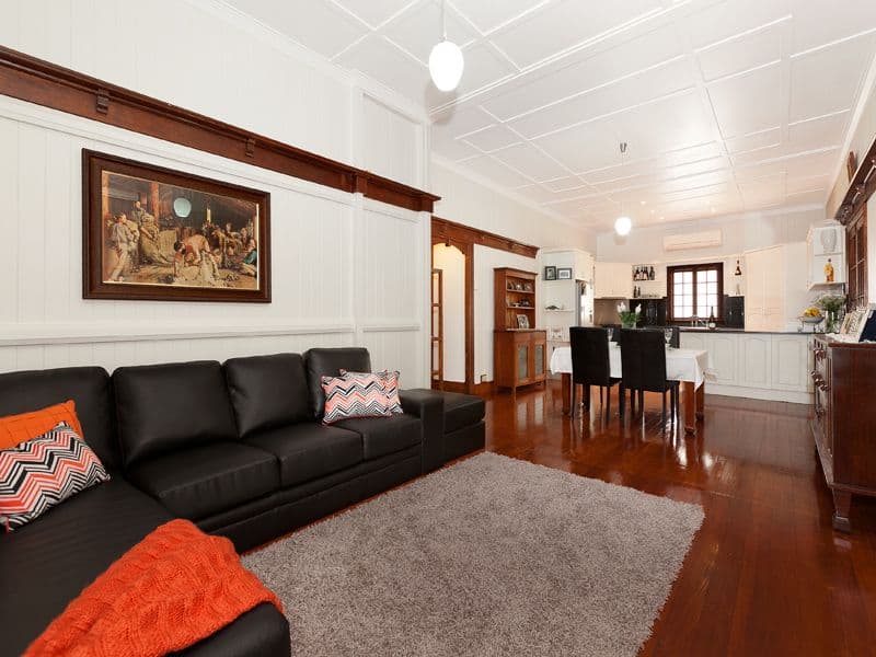 285 Oxley Road, GRACEVILLE QLD 4075, Graceville - Thumbnail 5