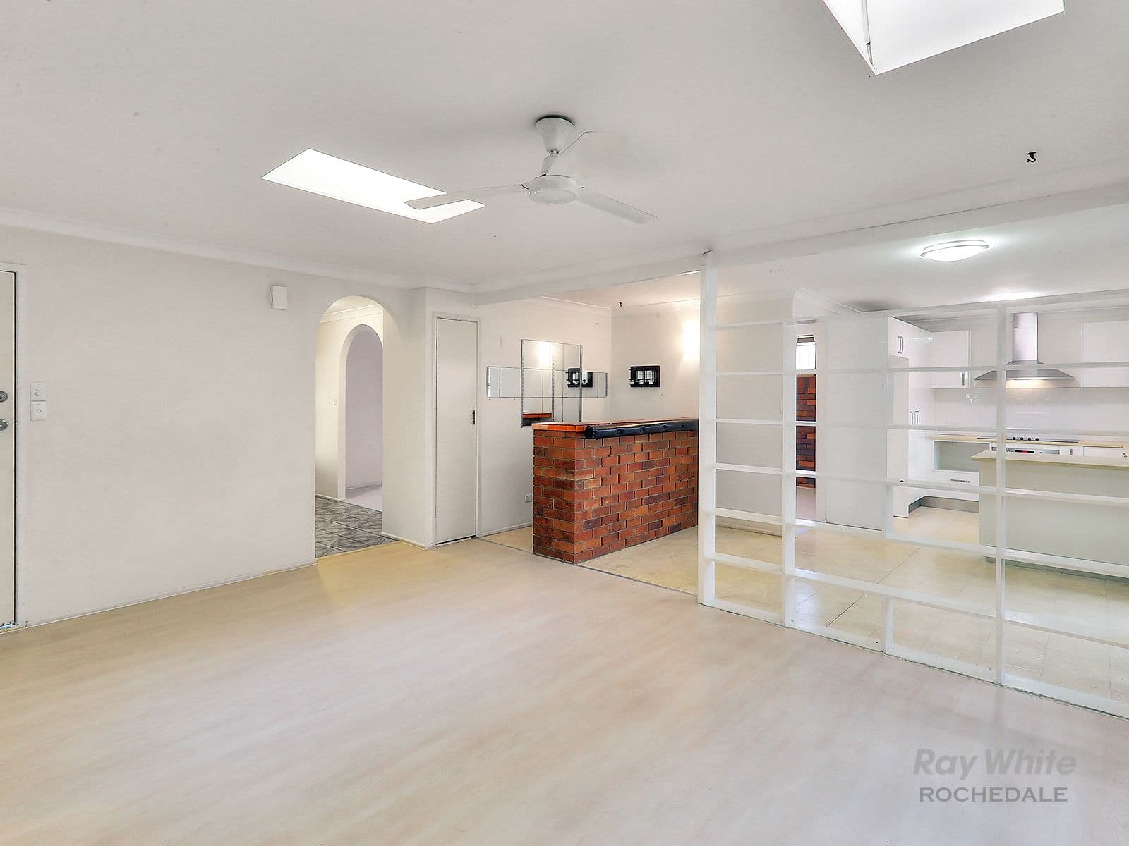 11 Tranberg Street, Sunnybank QLD 4109, Sunnybank - Thumbnail 4