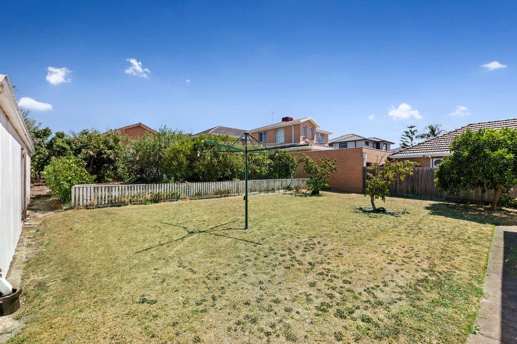12 Elizabeth Street, Oakleigh East VIC 3166, Oakleigh East - Thumbnail 8