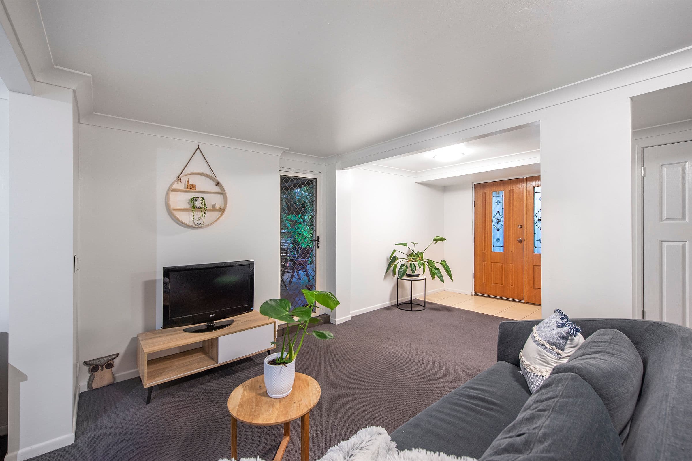 22 Donna Avenue, Rochedale South QLD 4123, Rochedale South - Thumbnail 2