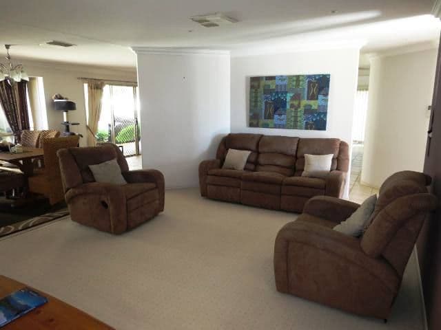4 Callaghan Street, Emerald QLD 4720, Emerald - Thumbnail 5