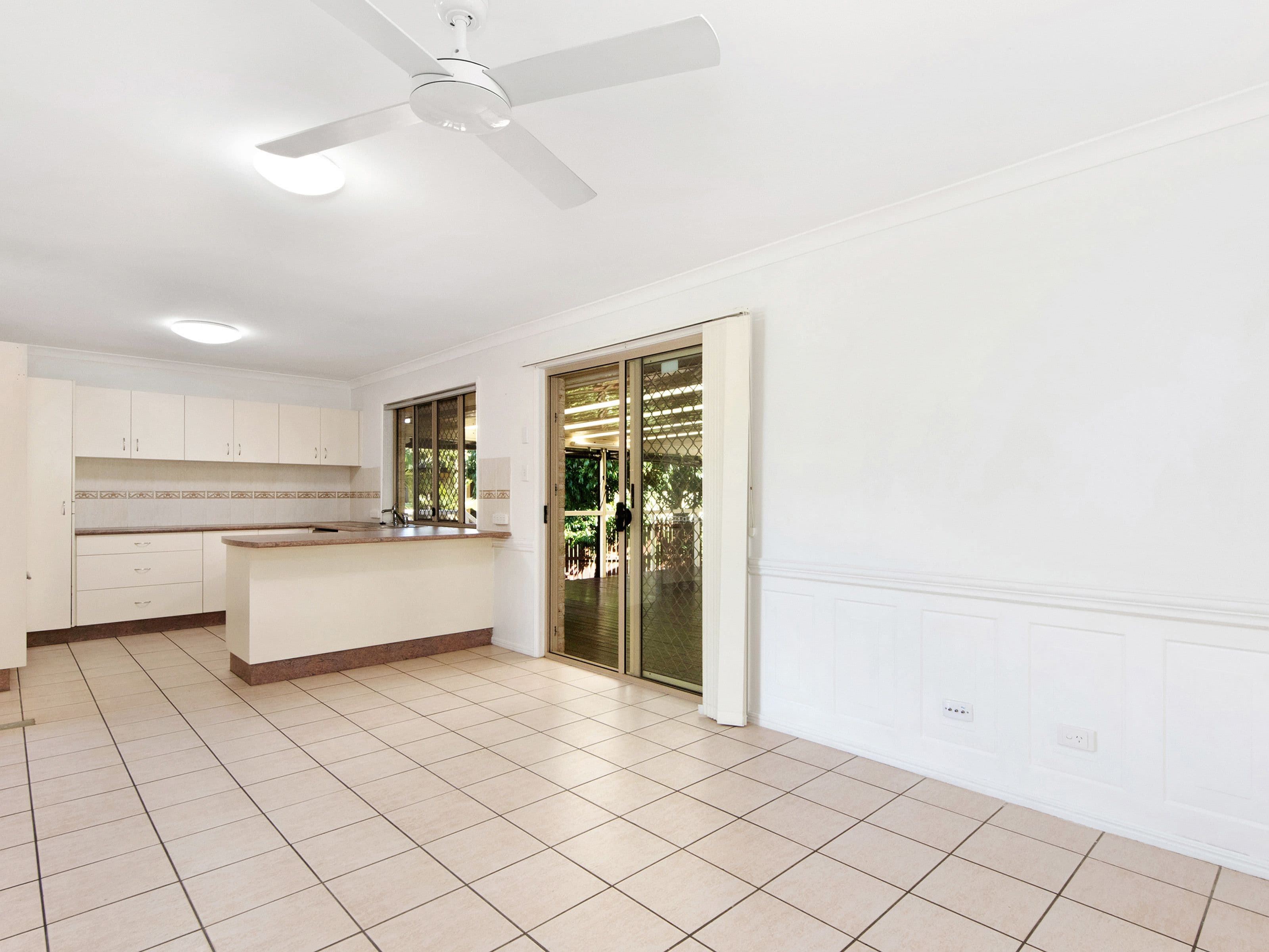 2 Ireland Way, Upper Coomera QLD 4209, Upper Coomera - Thumbnail 4