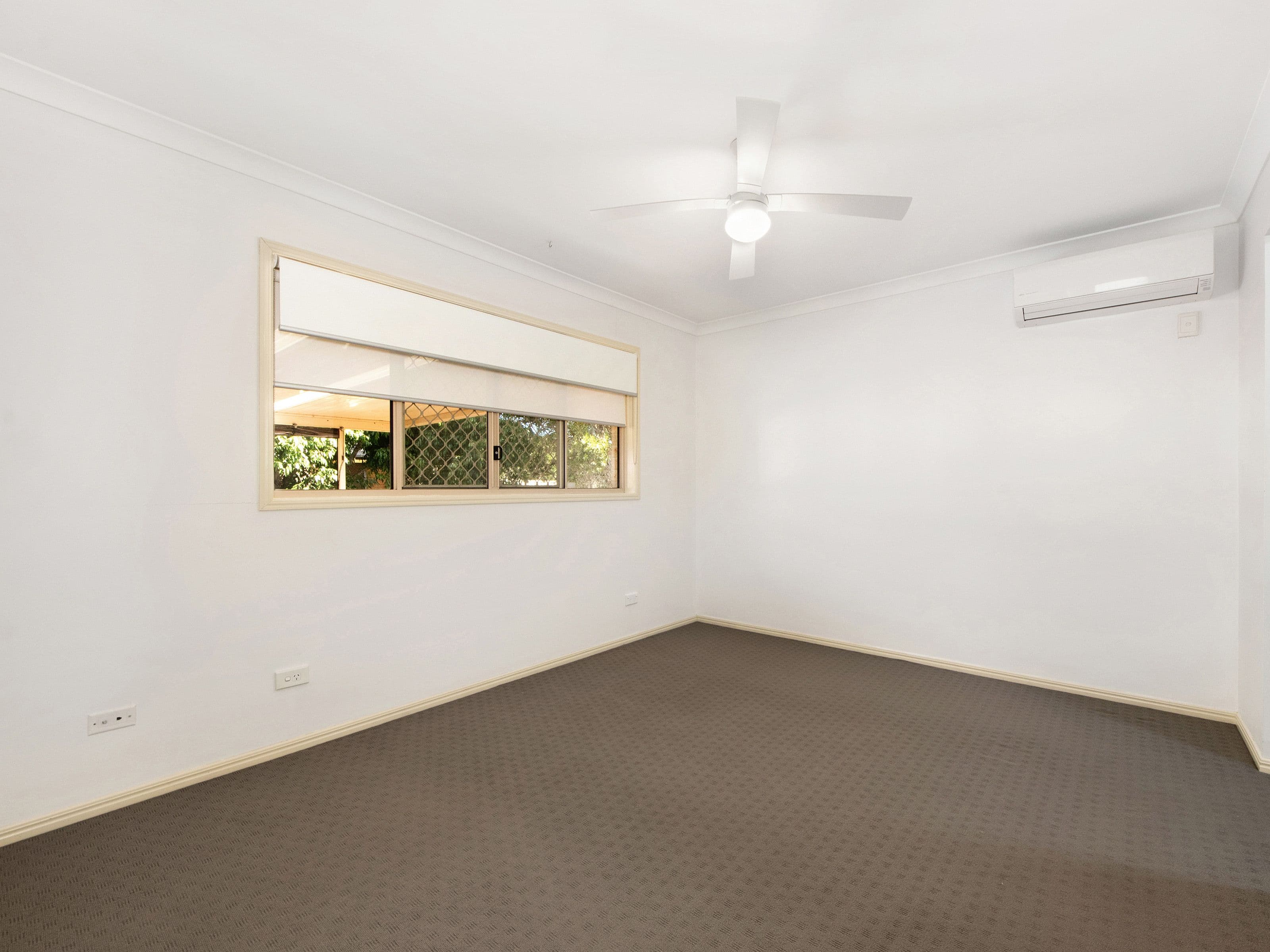 2 Ireland Way, Upper Coomera QLD 4209, Upper Coomera - Thumbnail 7