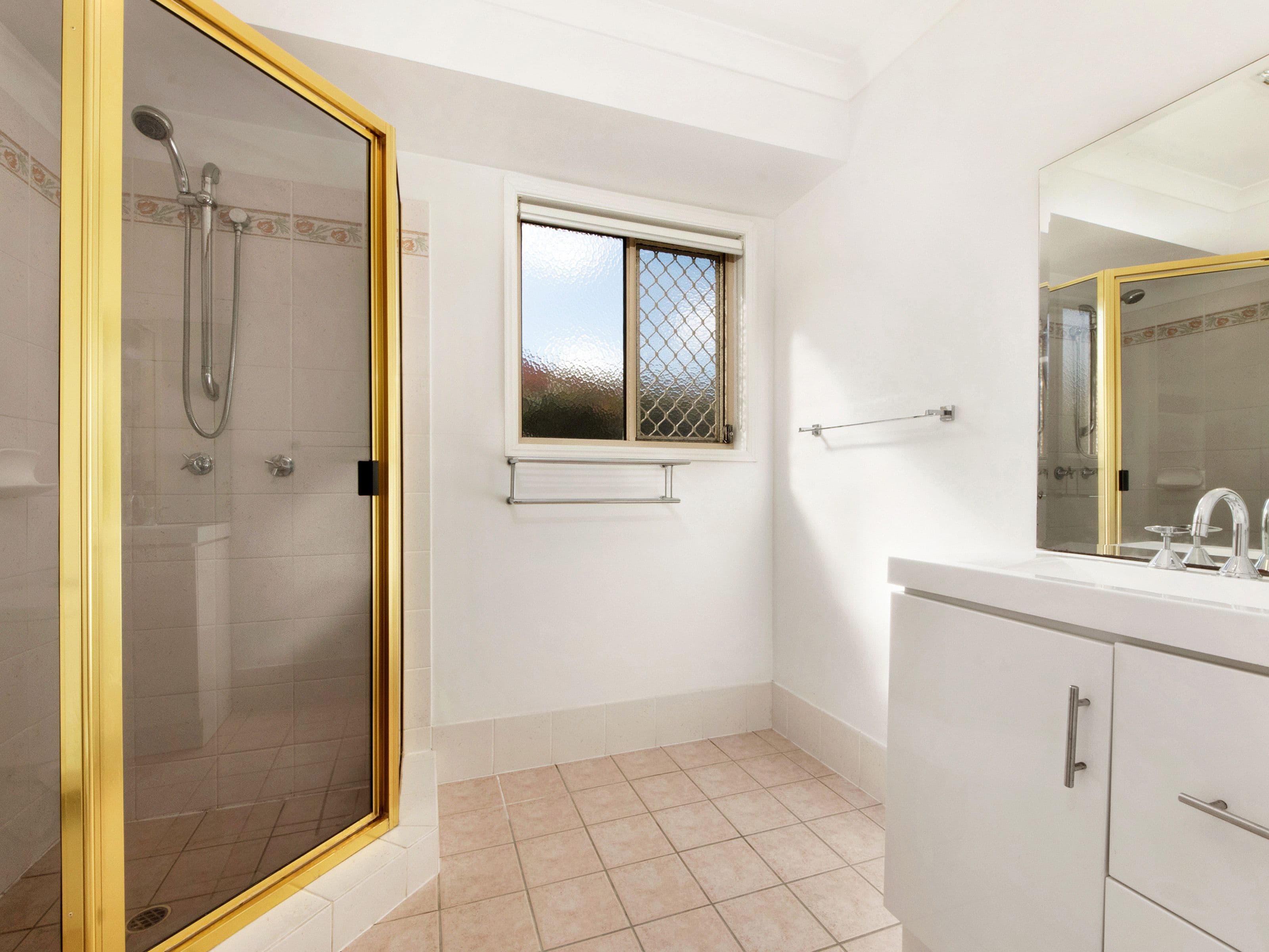2 Ireland Way, Upper Coomera QLD 4209, Upper Coomera - Thumbnail 8