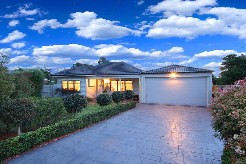93 Stanley Avenue, Mount Waverley VIC 3149, Mount Waverley - Image 1