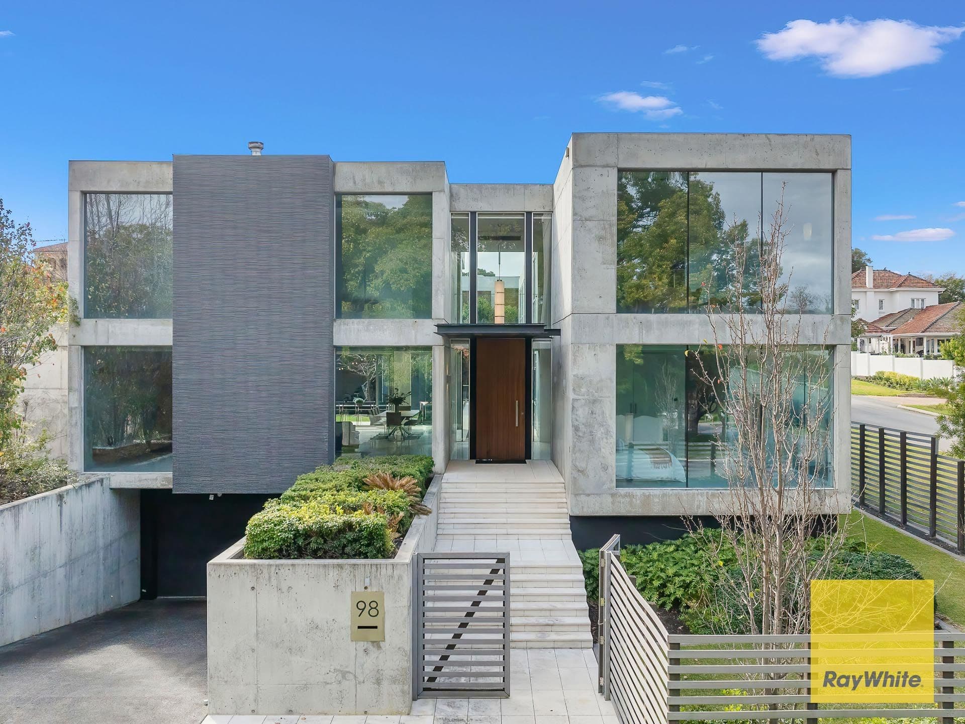 98 Circe Circle, Dalkeith WA 6009, Dalkeith - Thumbnail 3