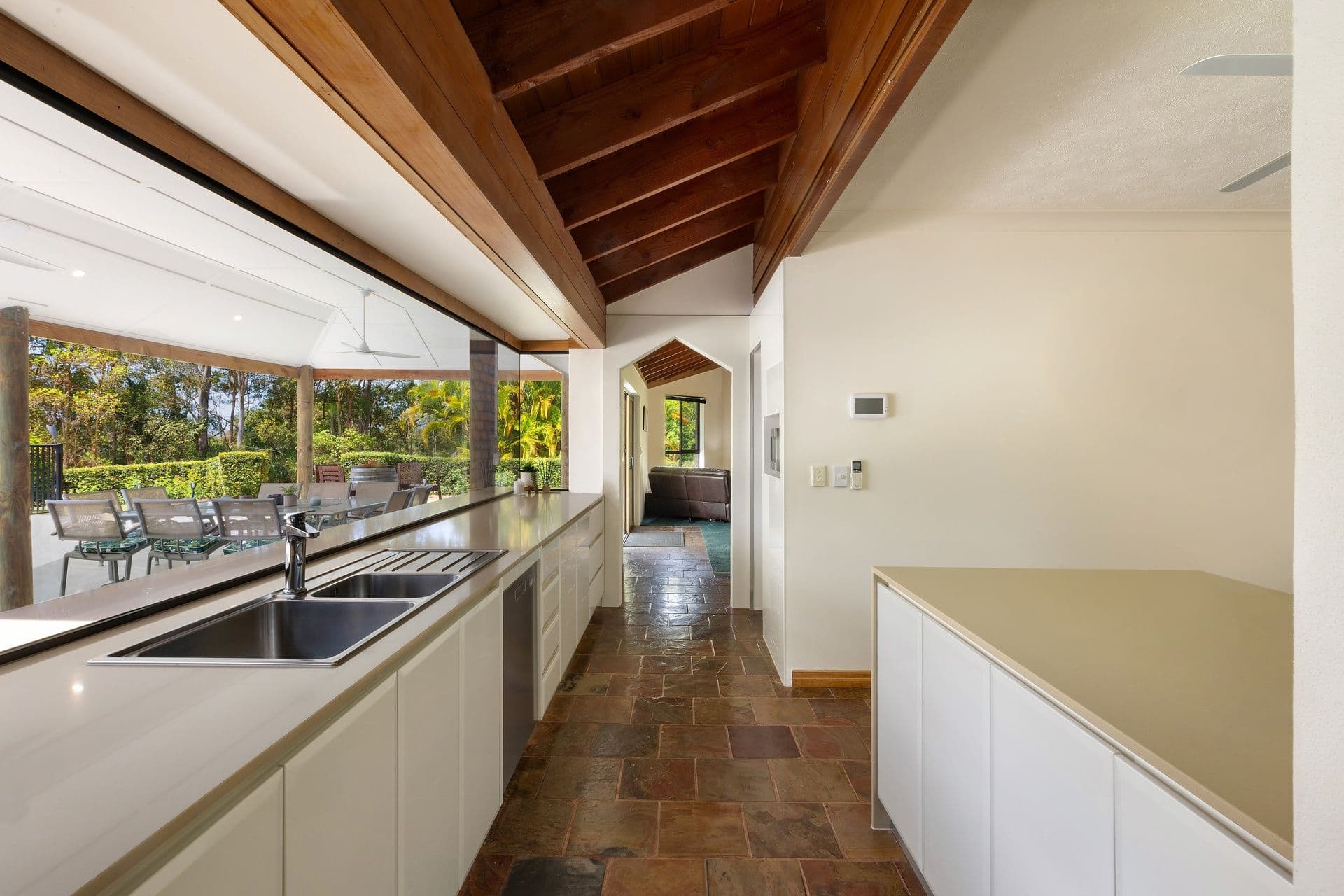52 San Fernando Drive, Worongary QLD 4213, Worongary - Thumbnail 4