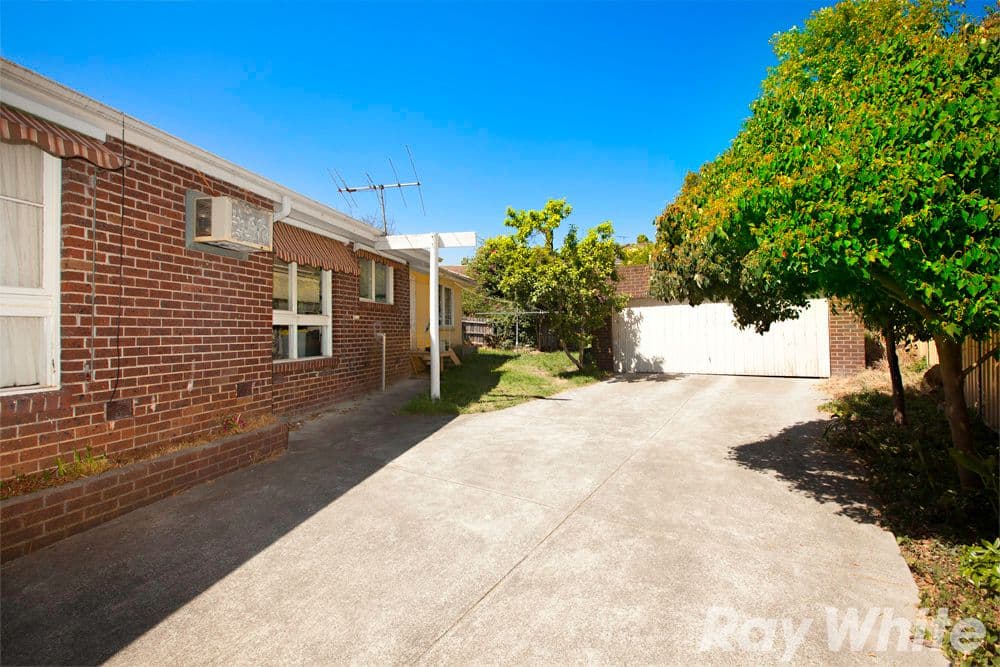 18 Medhurst, BURWOOD EAST VIC 3151, Burwood East - Thumbnail 5