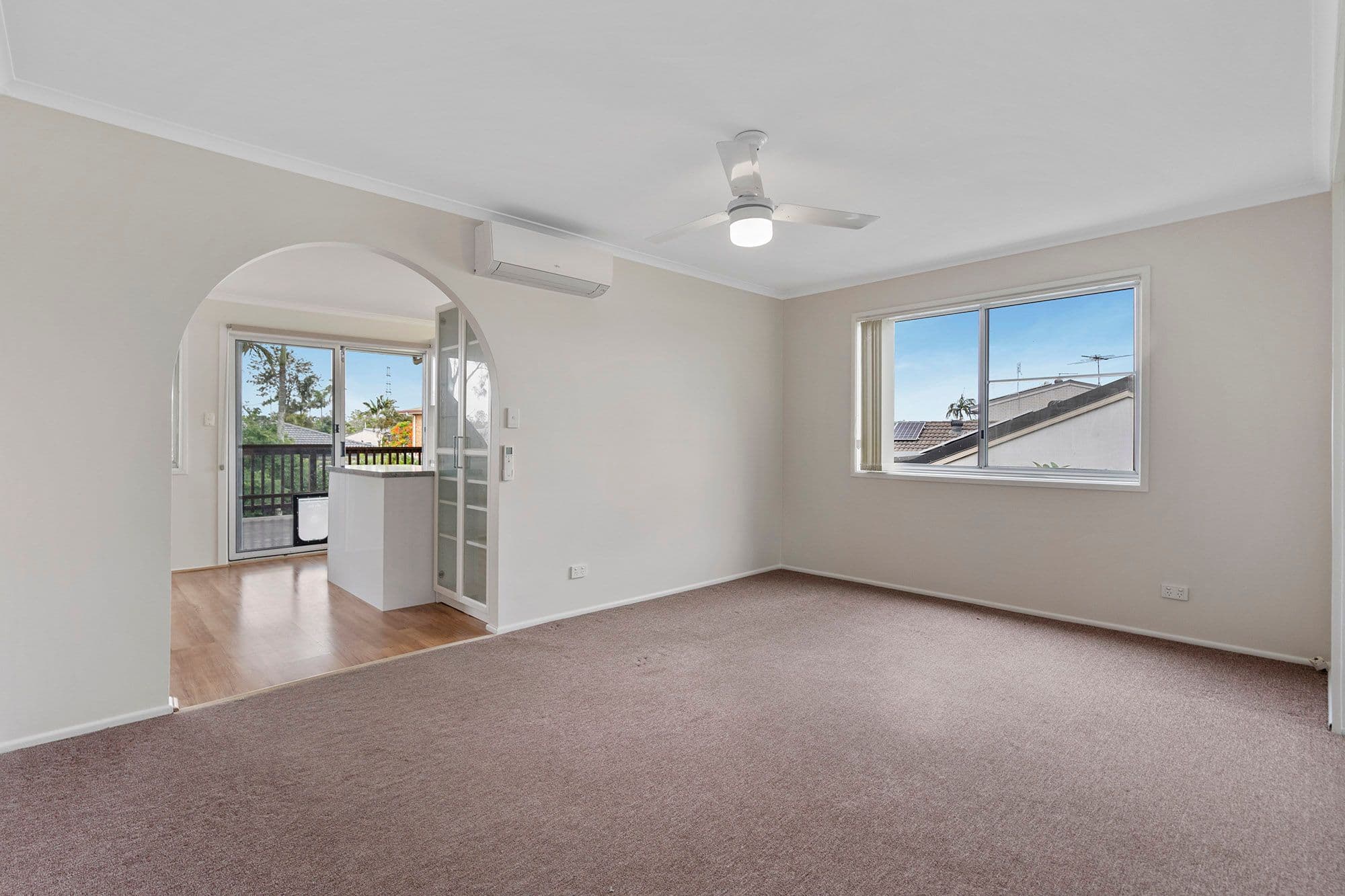 49 Vermont Crescent, Mount Warren Park QLD 4207, Mount Warren Park - Thumbnail 6