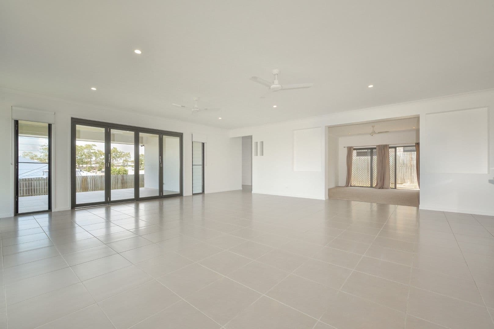 22 Grasstree Crescent, Kirkwood QLD 4680, Kirkwood - Thumbnail 5