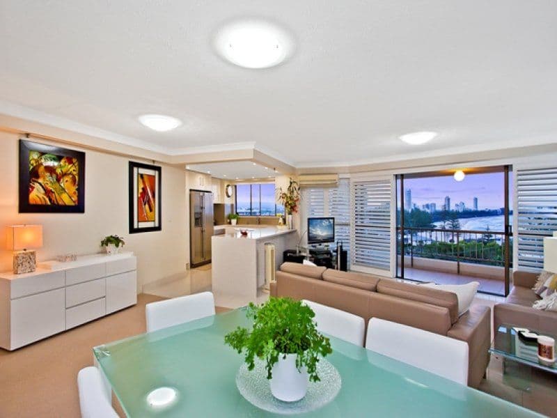 45 Hayle Street, BURLEIGH HEADS QLD 4220, Burleigh Heads - Thumbnail 2