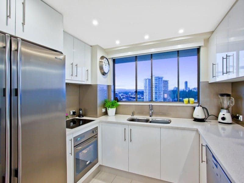 45 Hayle Street, BURLEIGH HEADS QLD 4220, Burleigh Heads - Thumbnail 3
