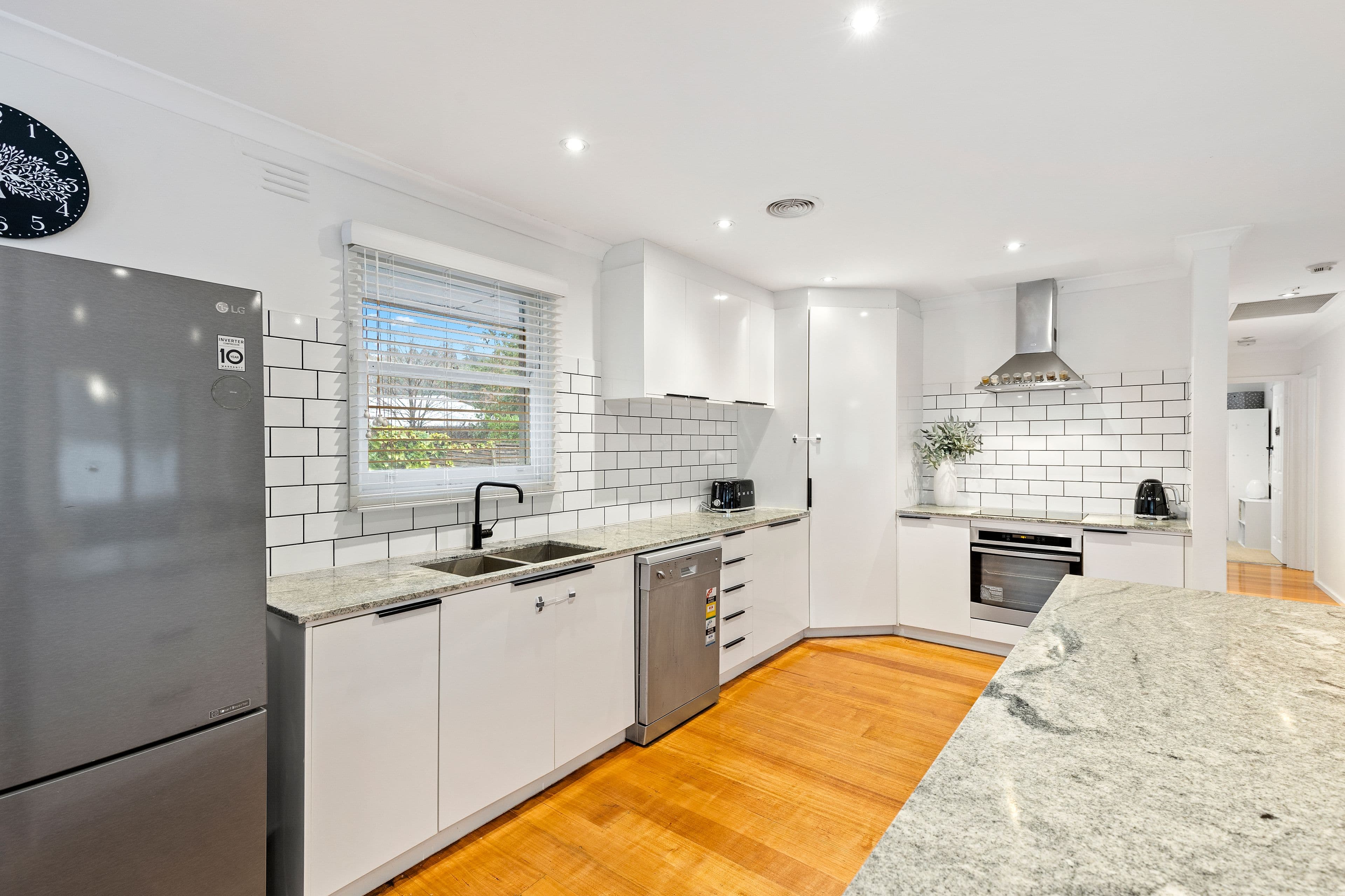 27 Talaskia Road, Upper Ferntree Gully VIC 3156, Upper Ferntree Gully - Thumbnail 3