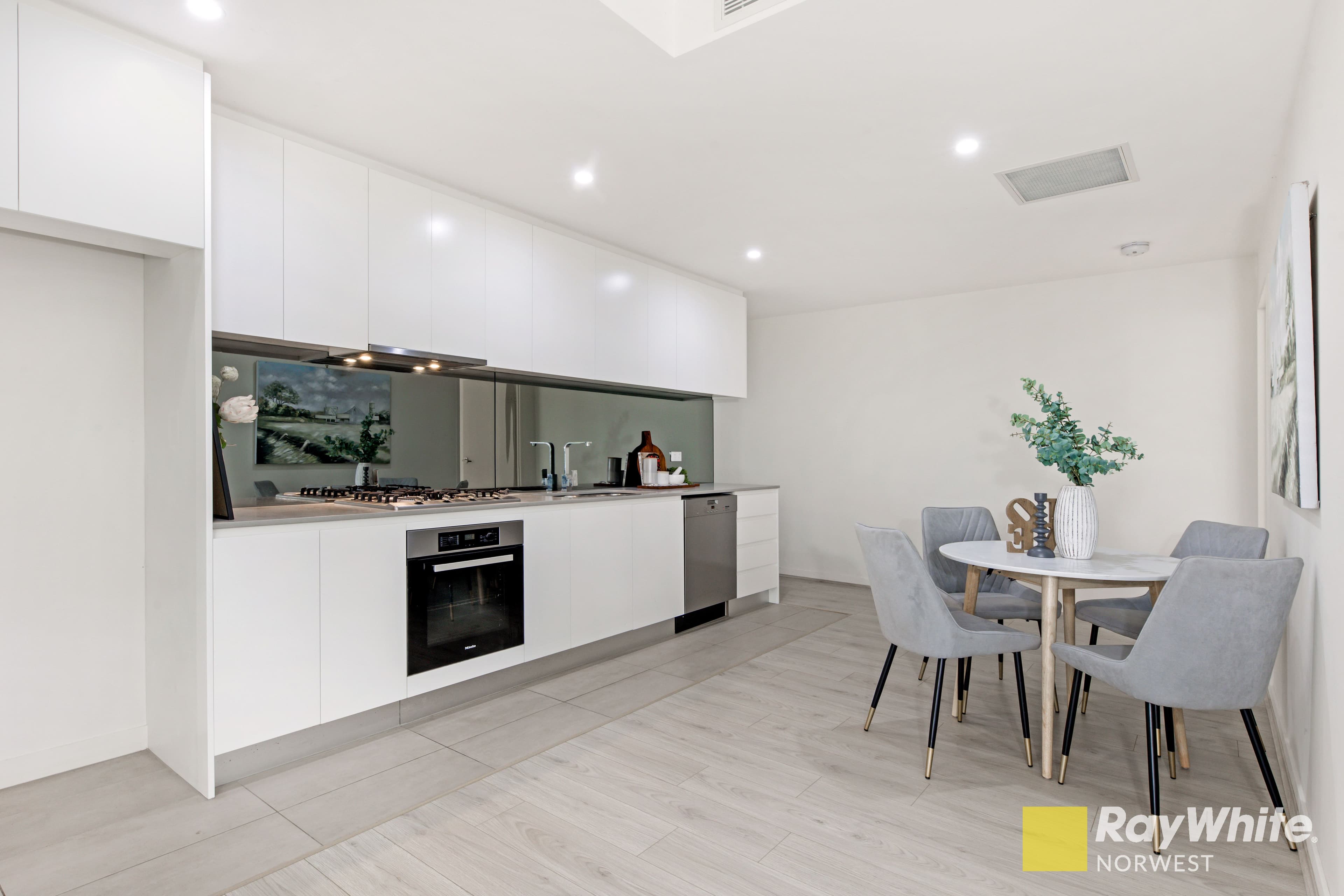 2-8 Hazlewood Place, Epping NSW 2121, Epping - Thumbnail 2