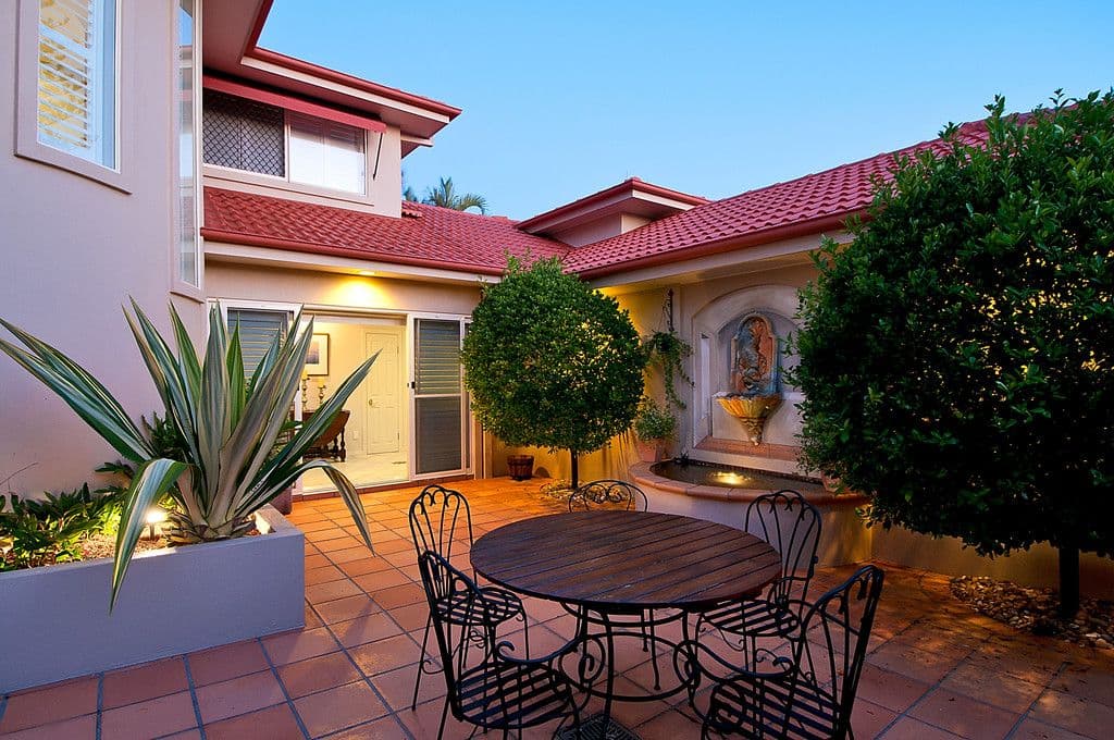 109 Amalfi Drive, Isle Of Capri QLD 4217, Isle Of Capri - Thumbnail 6
