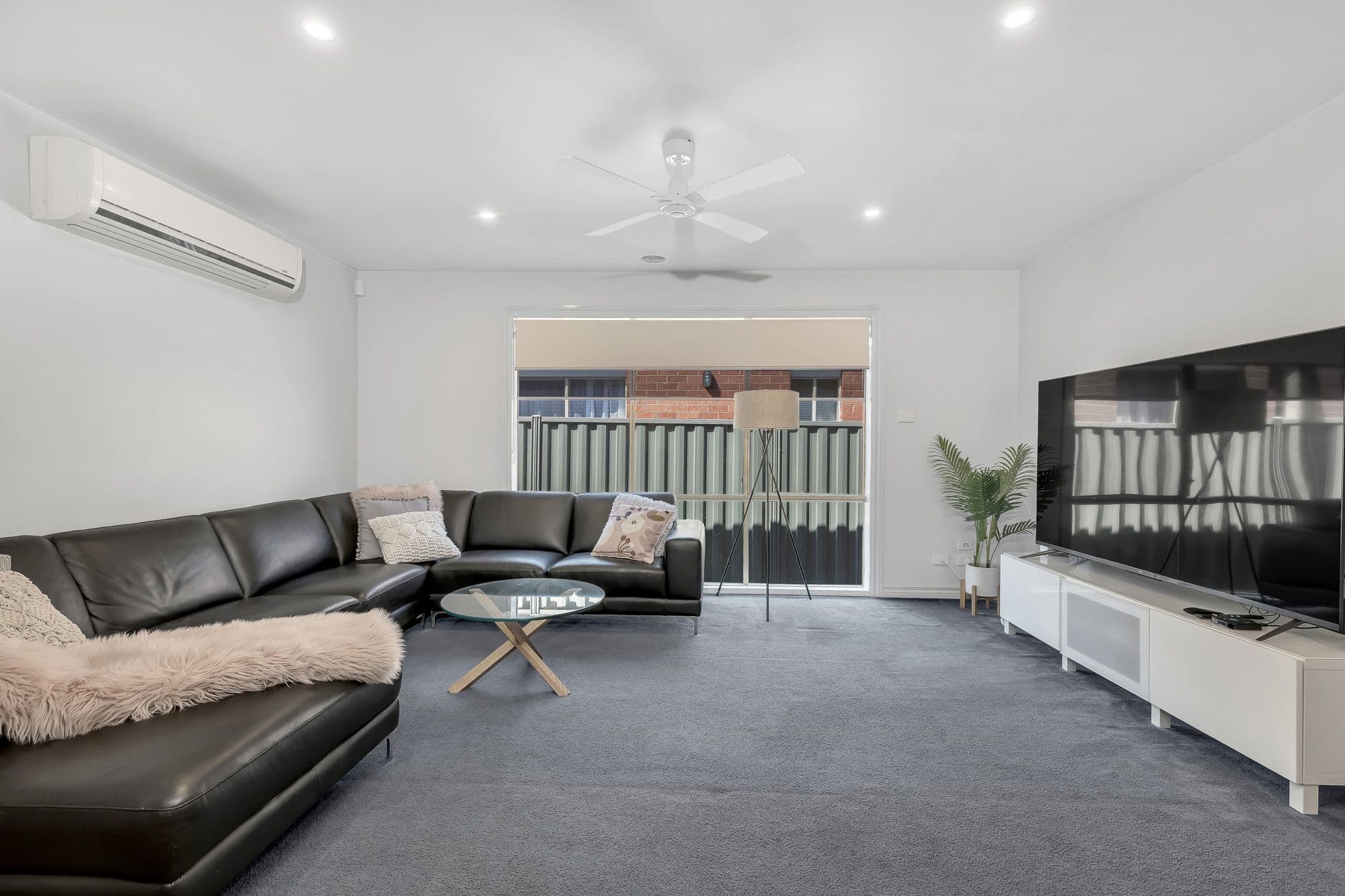 14 Tarragon Drive, Tarneit VIC 3029, Tarneit - Thumbnail 2