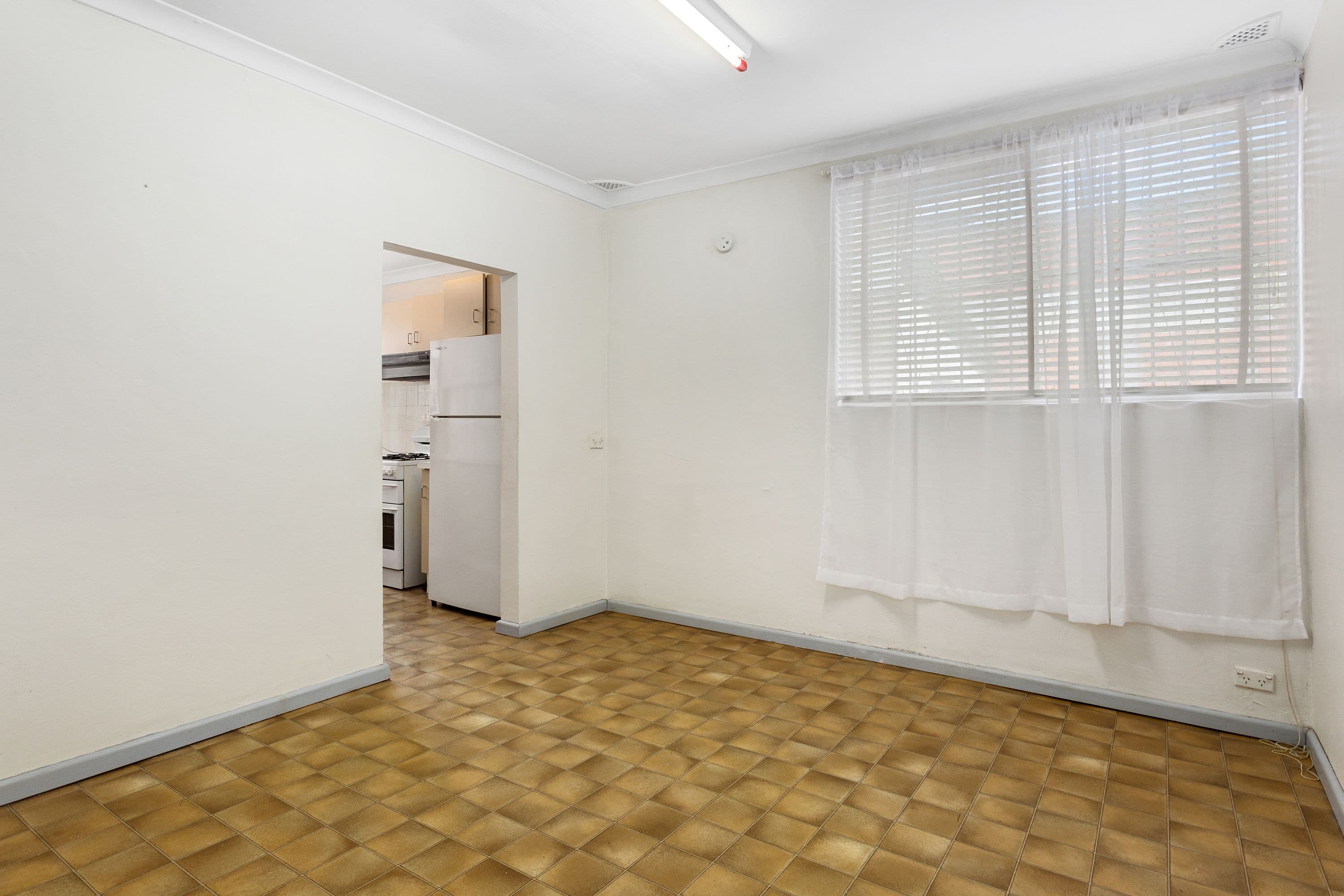 126 Petersham Road, Marrickville NSW 2204, Marrickville - Thumbnail 2