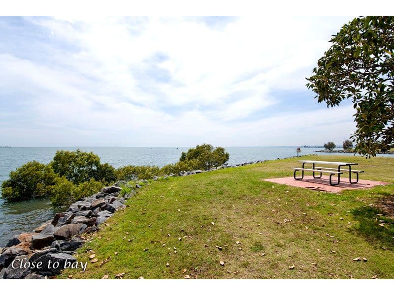 55 Gordon Street, ORMISTON QLD 4160, Ormiston - Thumbnail 3