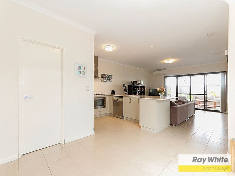 15 Marathon Loop, Madeley WA 6065, Madeley - Thumbnail 2