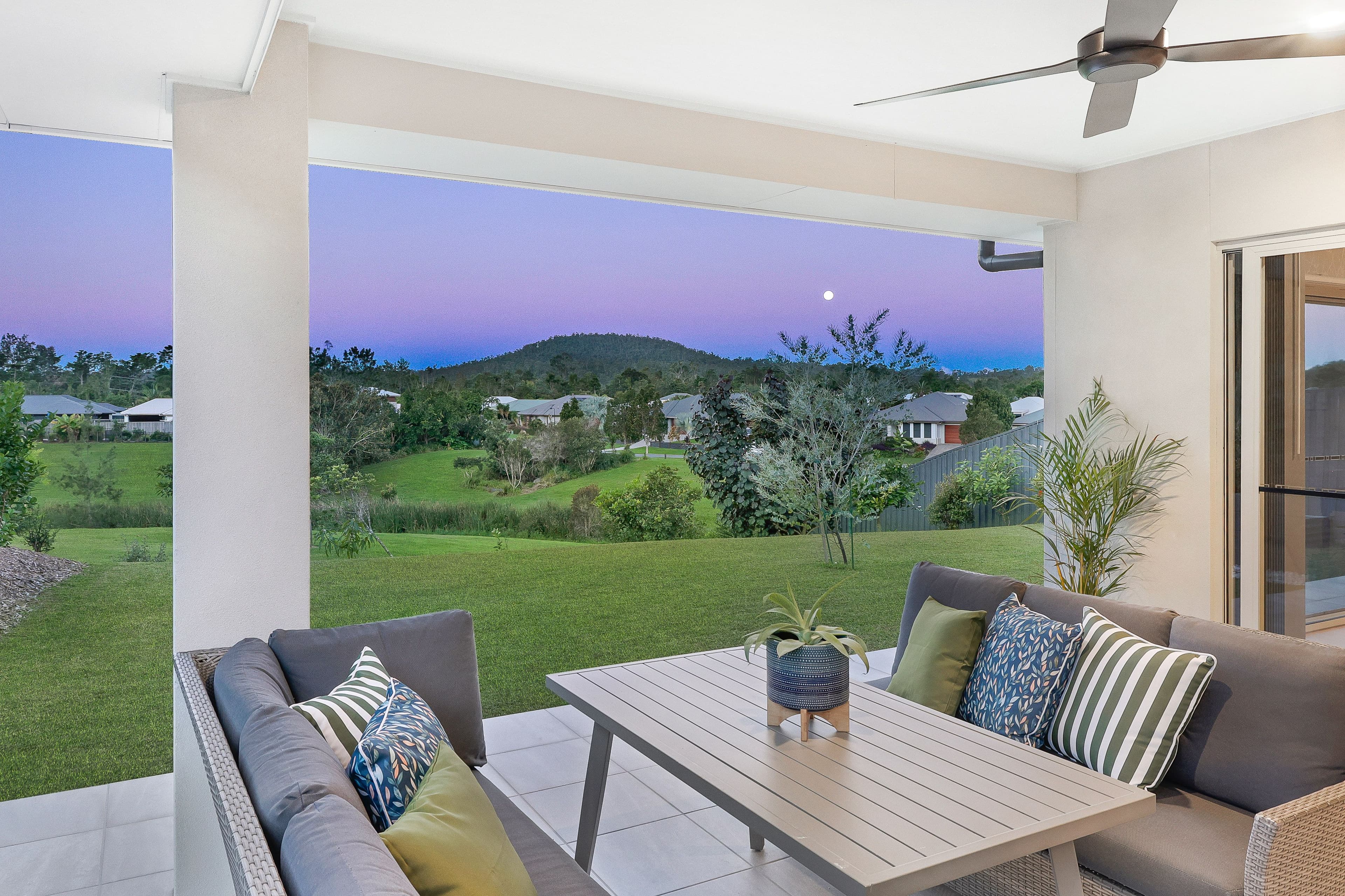 33 Summerstone Place, Maudsland QLD 4210, Maudsland - Thumbnail 7