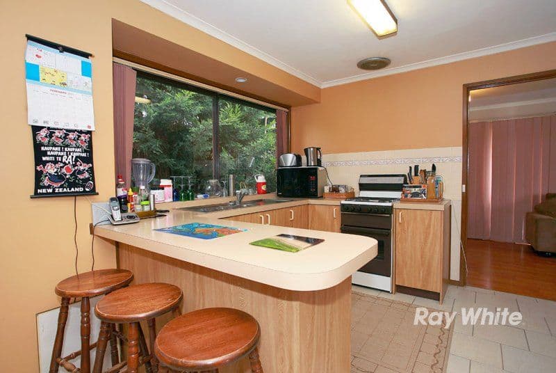 5 Hoysted Avenue, CRANBOURNE VIC 3977, Cranbourne North - Image 1