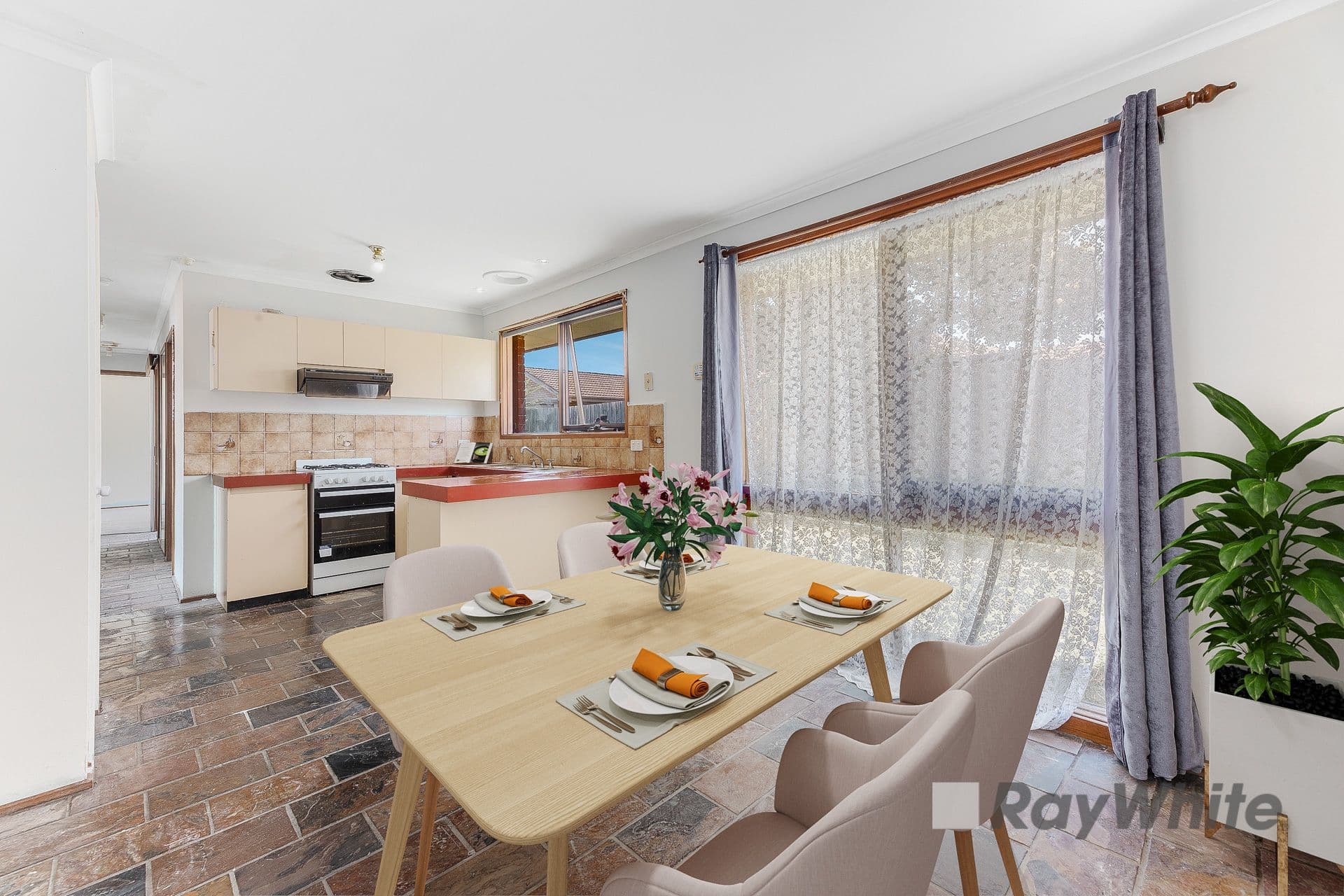 155 Fordholm Road, Hampton Park VIC 3976, Hampton Park - Thumbnail 3