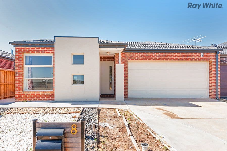 8 Stoneford Chase, Melton South VIC 3338, Melton South - Image 1