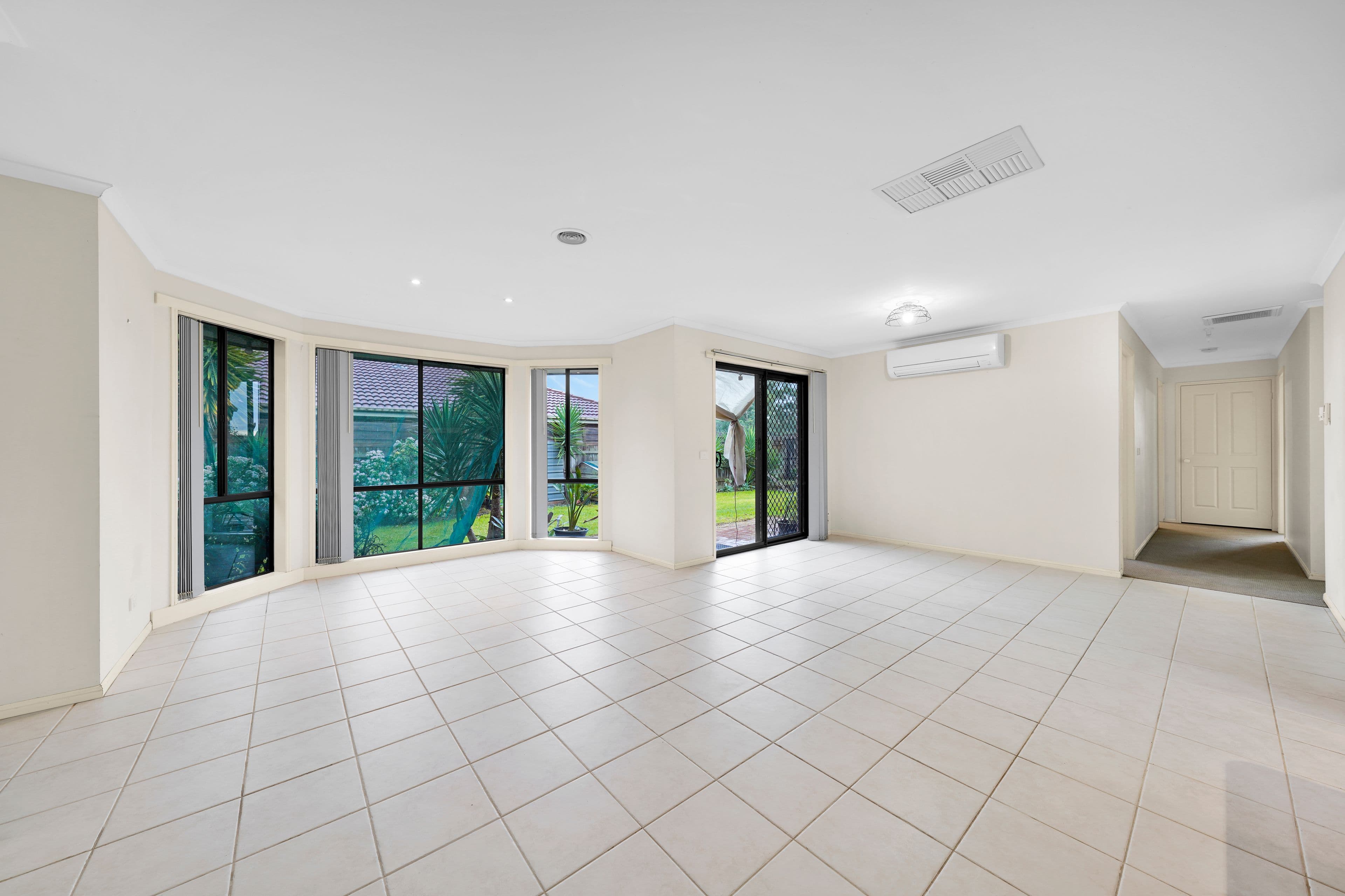 27 Natisone Place, Skye VIC 3977, Skye - Thumbnail 3