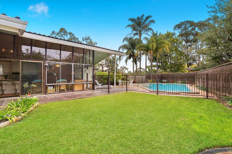 24 Ravenhill Road, Turramurra - Thumbnail 2