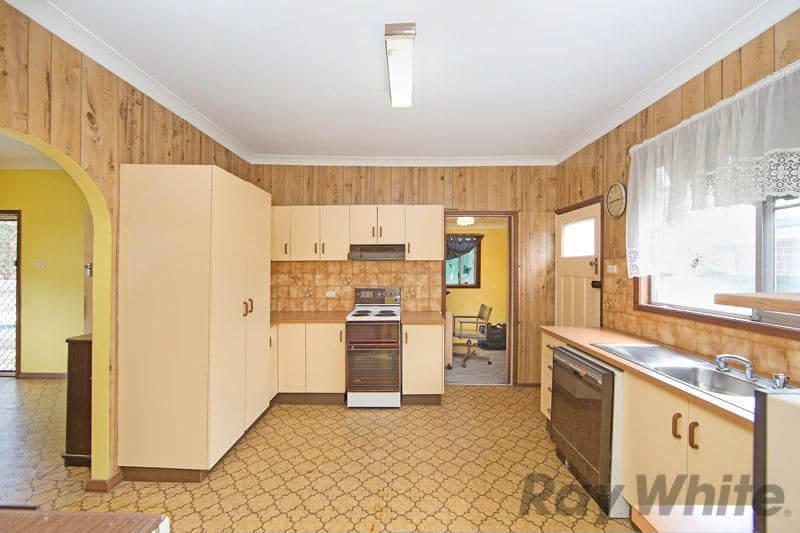 85 Buff Point Avenue, Buff Point NSW 2262, Buff Point - Thumbnail 3