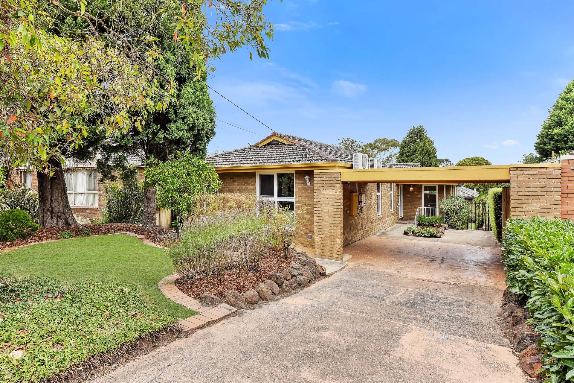 30 Guinevere Parade, Glen Waverley VIC 3150, Glen Waverley - Image 1