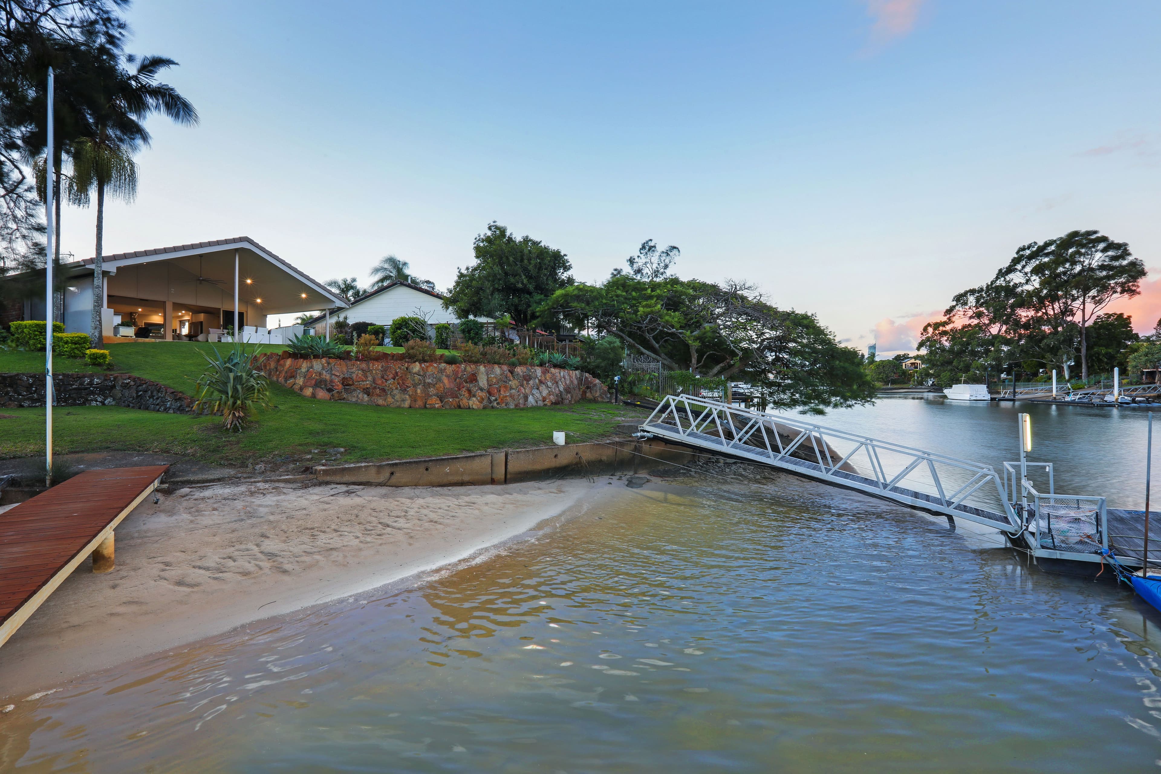 35 River Crescent, Broadbeach Waters QLD 4218, Broadbeach Waters - Thumbnail 8