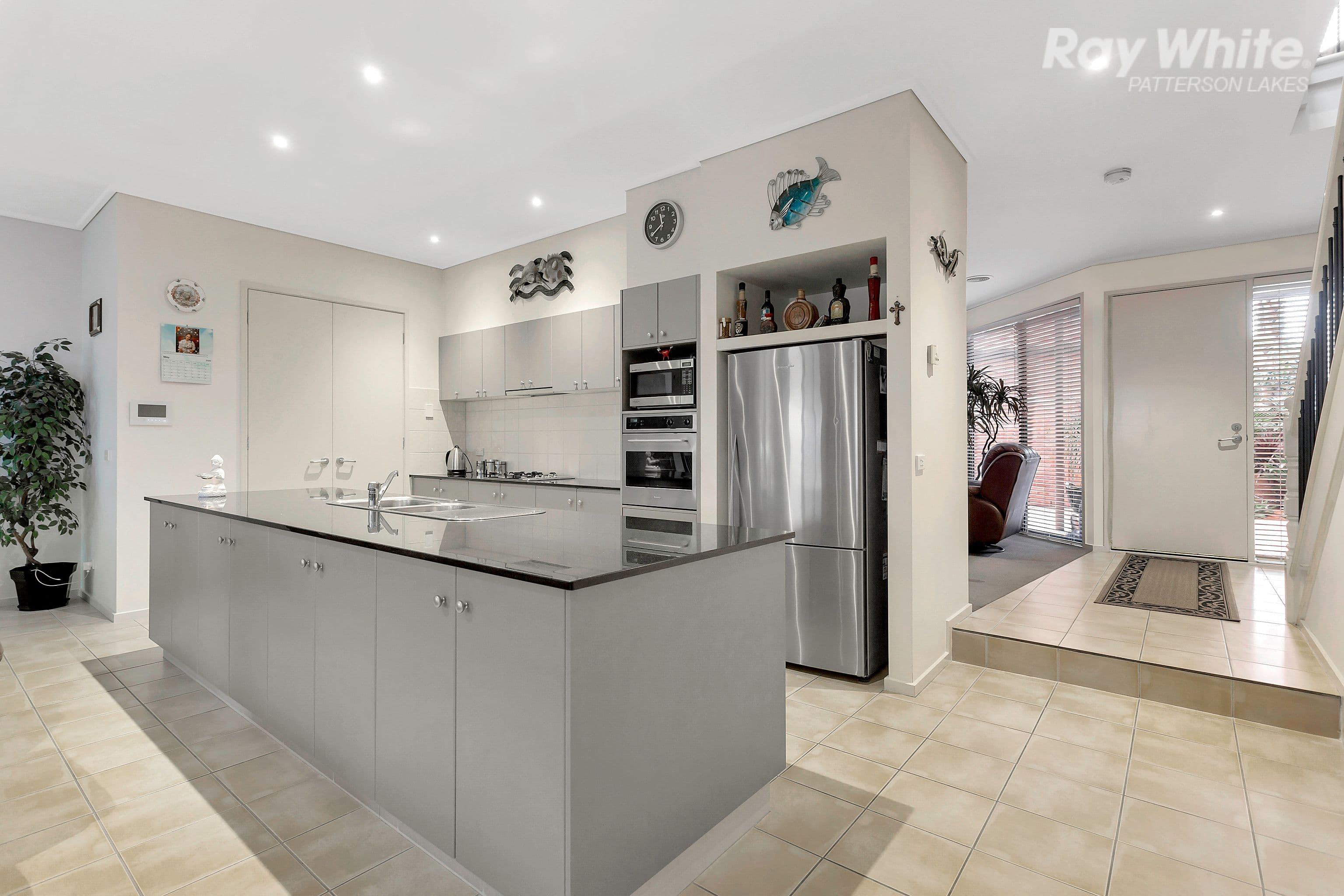 8 Admirals Quay, Patterson Lakes VIC 3197, Patterson Lakes - Thumbnail 2