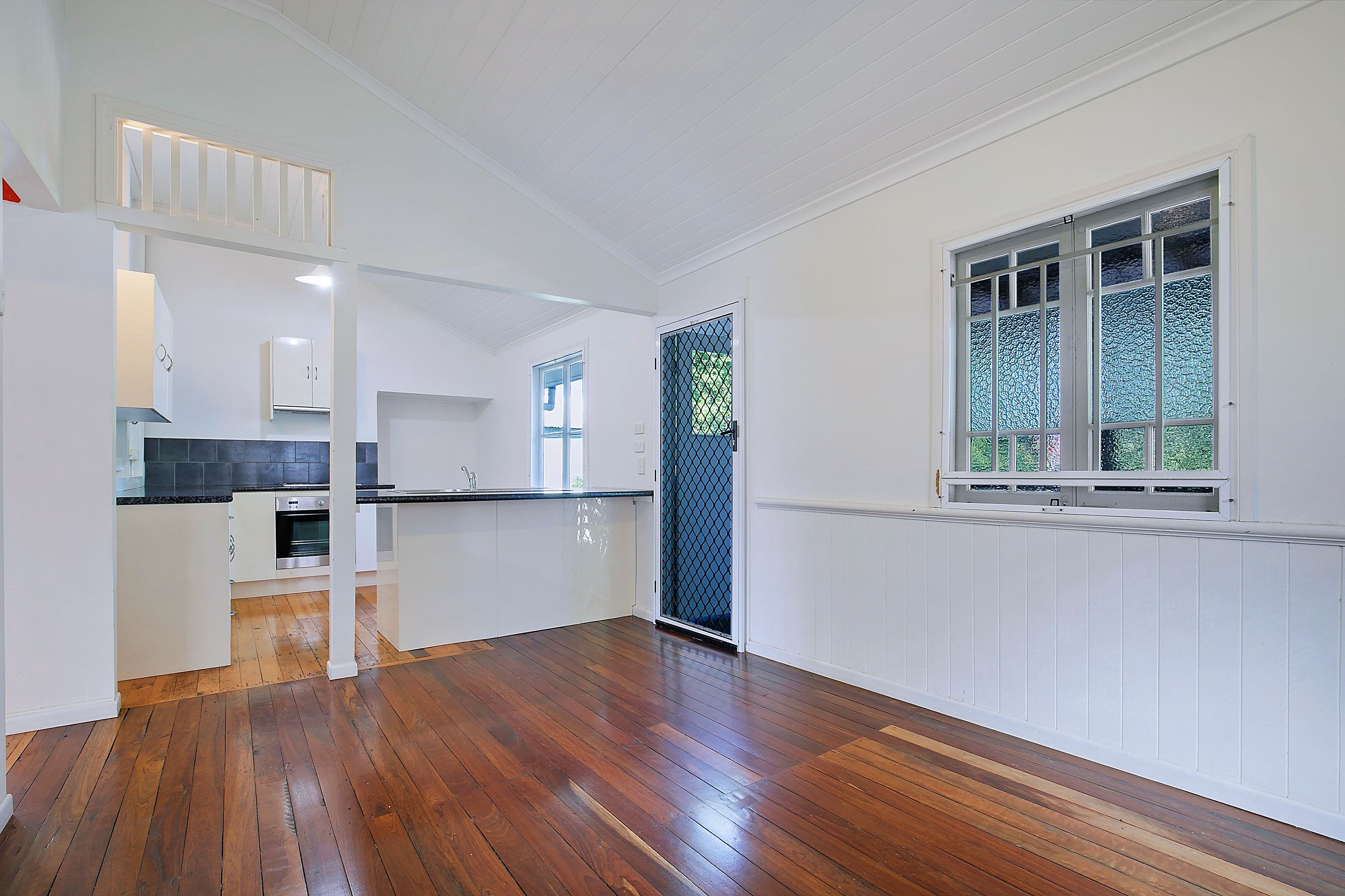 11 Adams Street, Scarborough QLD 4020, Scarborough - Thumbnail 4