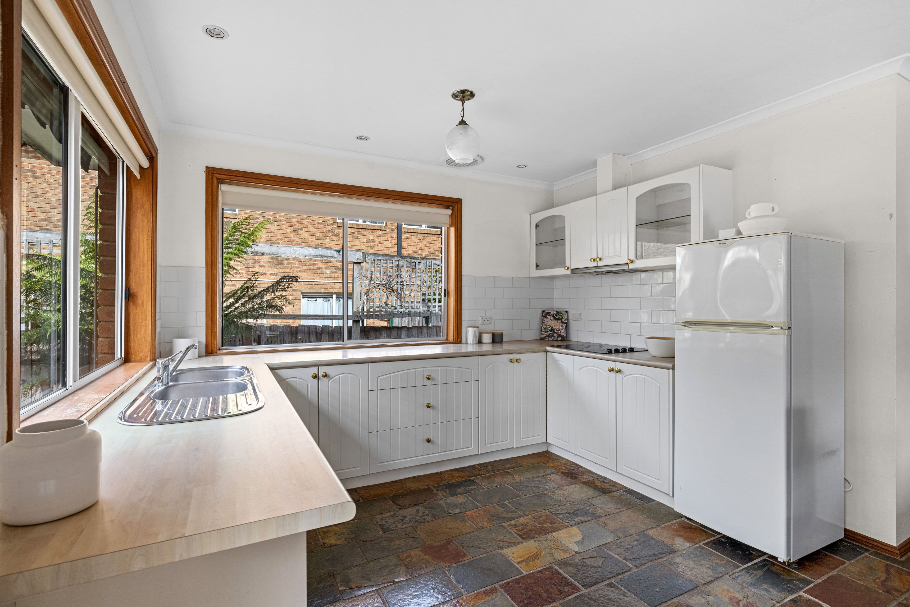 16B Sandy Mount Avenue, Inverloch VIC 3996, Inverloch - Thumbnail 3