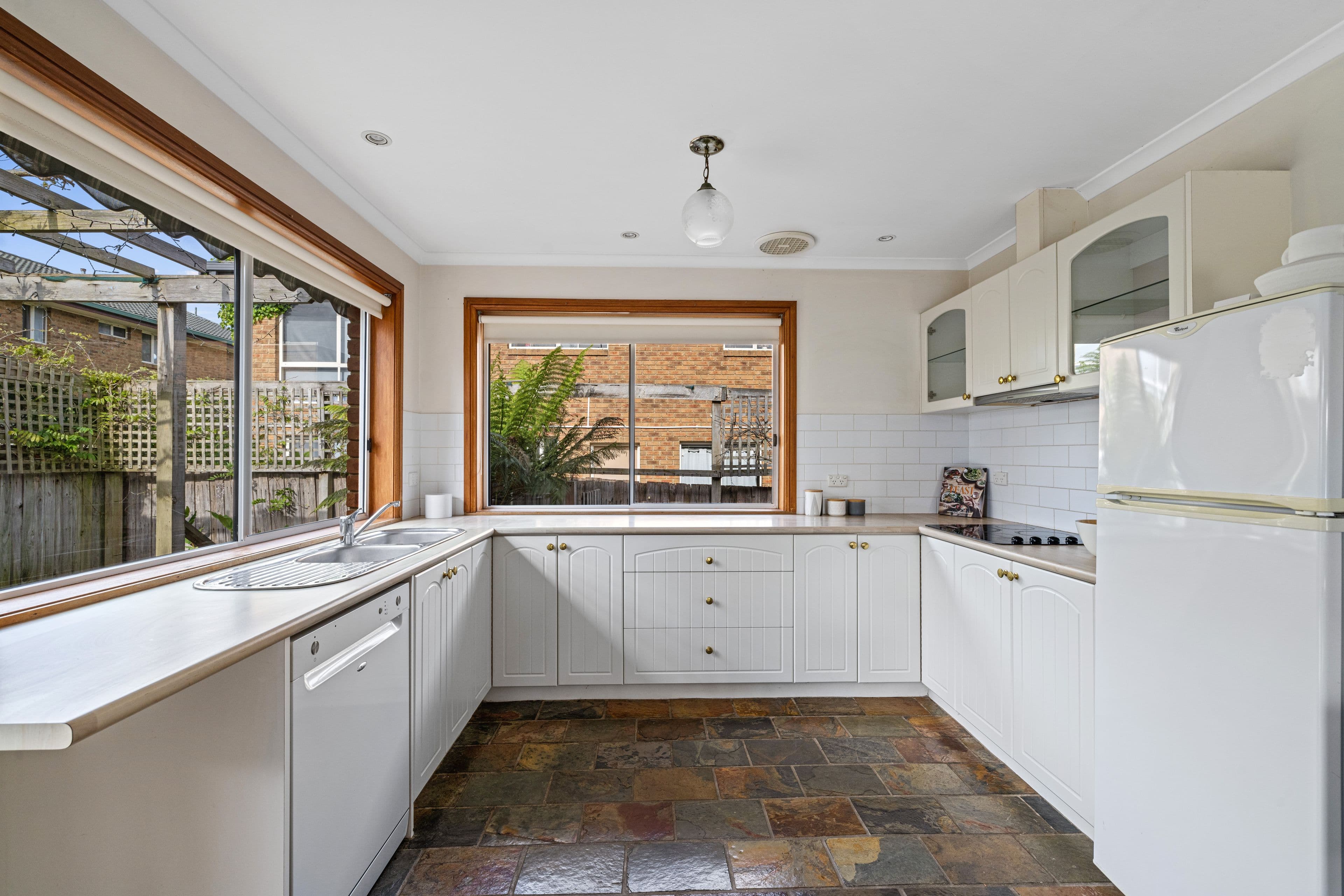 16B Sandy Mount Avenue, Inverloch VIC 3996, Inverloch - Thumbnail 4
