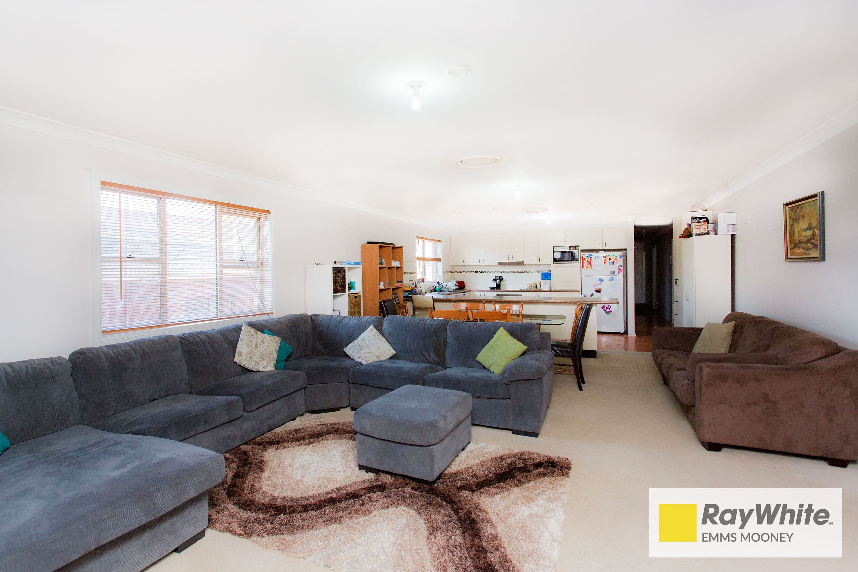 2 Neila Street, Cowra - Thumbnail 3