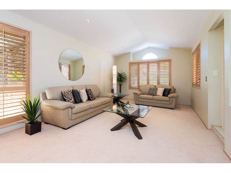 32 Windsor Place, CARINDALE QLD 4152, Carindale - Thumbnail 4