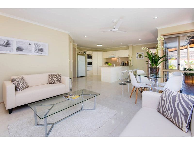 32 Windsor Place, CARINDALE QLD 4152, Carindale - Thumbnail 5