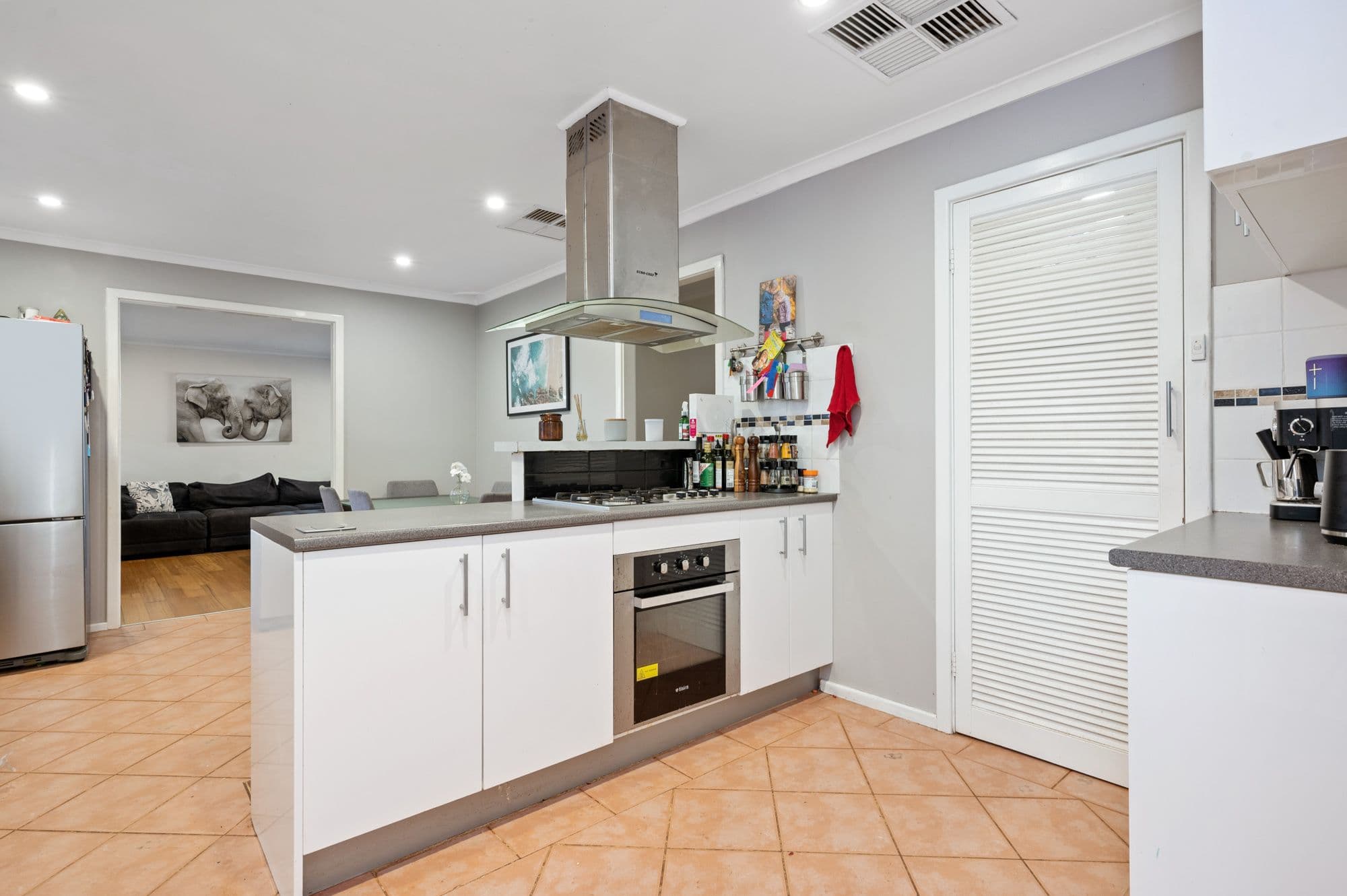 190 Hare, West Lamington WA 6430, West Lamington - Thumbnail 2
