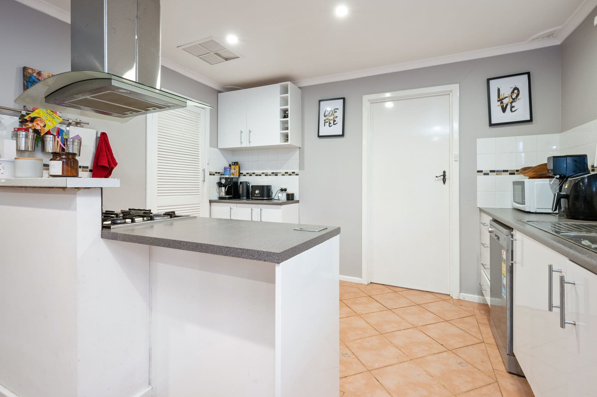 190 Hare, West Lamington WA 6430, West Lamington - Thumbnail 3