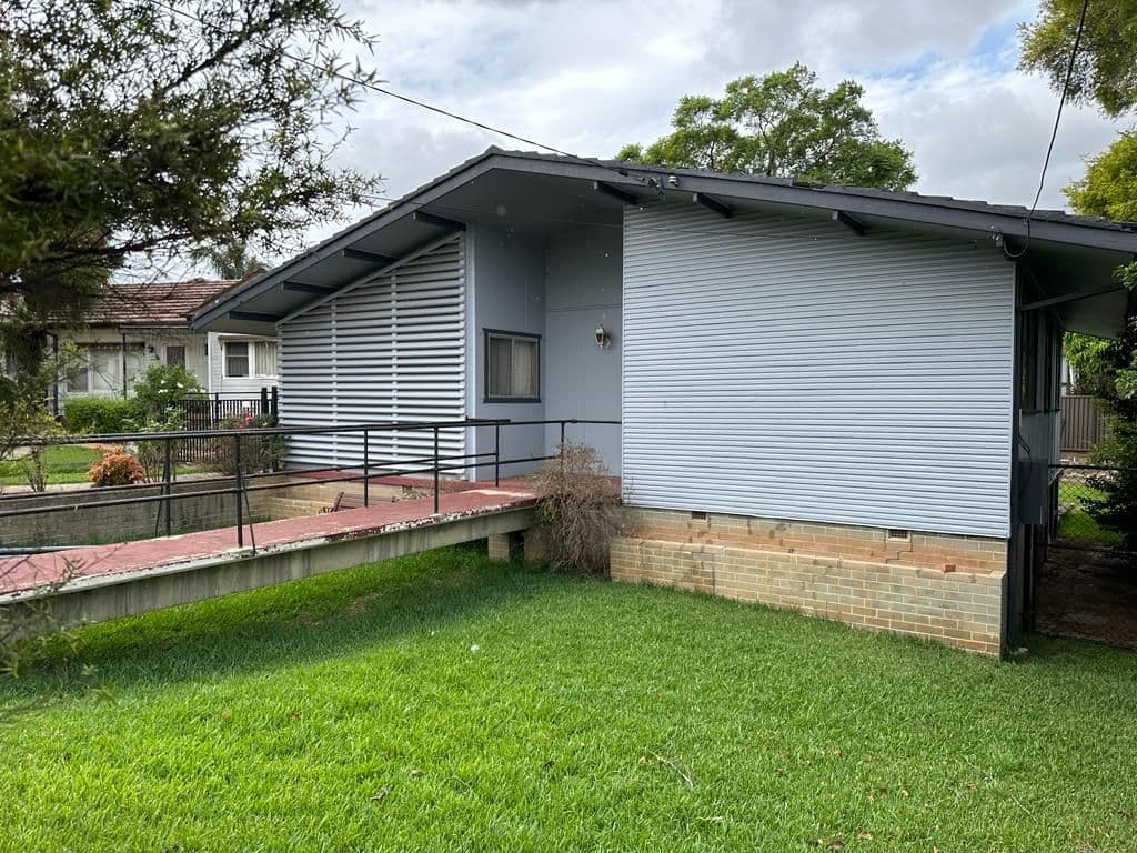 8 Cahill Street, Smithfield NSW 2164, Smithfield - Image 1