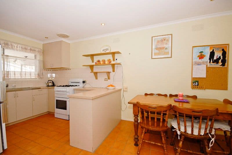 36 Broughton Avenue, CROYDON VIC 3136, Croydon - Thumbnail 3
