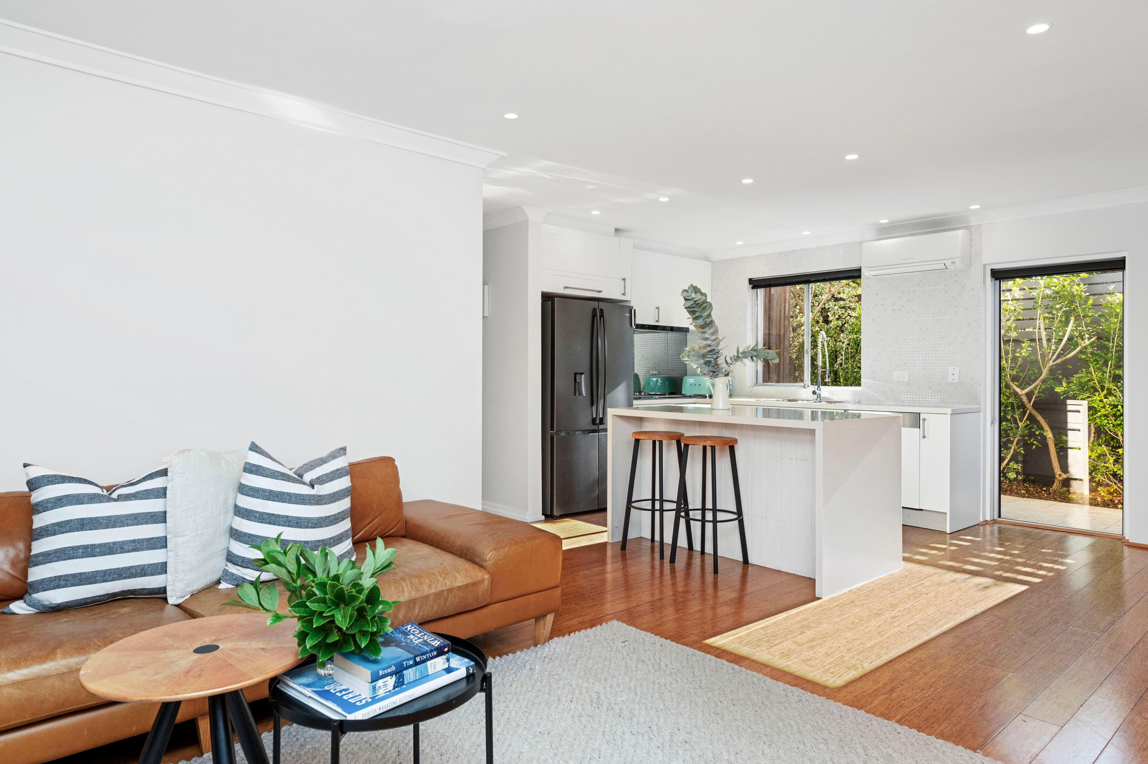 12 Iolanthe Street, Swanbourne WA 6010, Swanbourne - Thumbnail 3