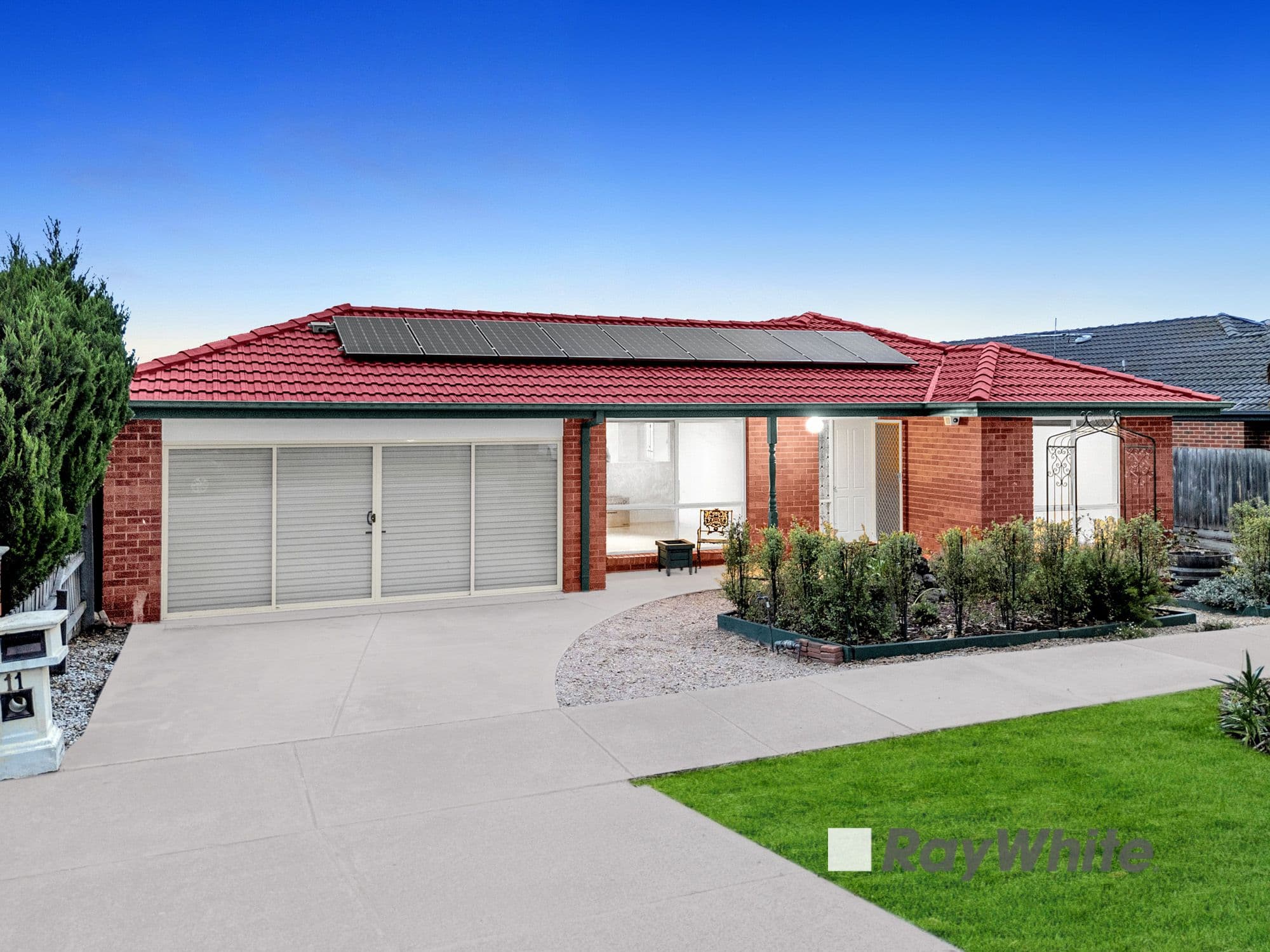 11 Karoonda Way, Hampton Park VIC 3976, Hampton Park - Image 1